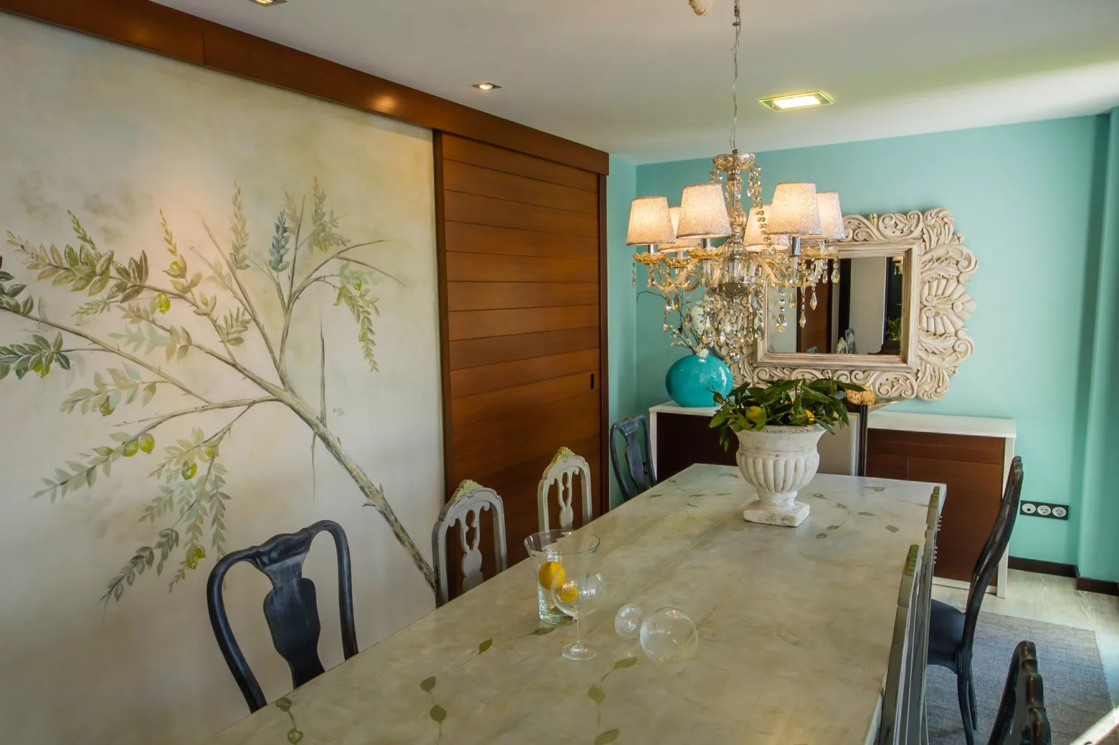 Villa Catro Faros-Dining room