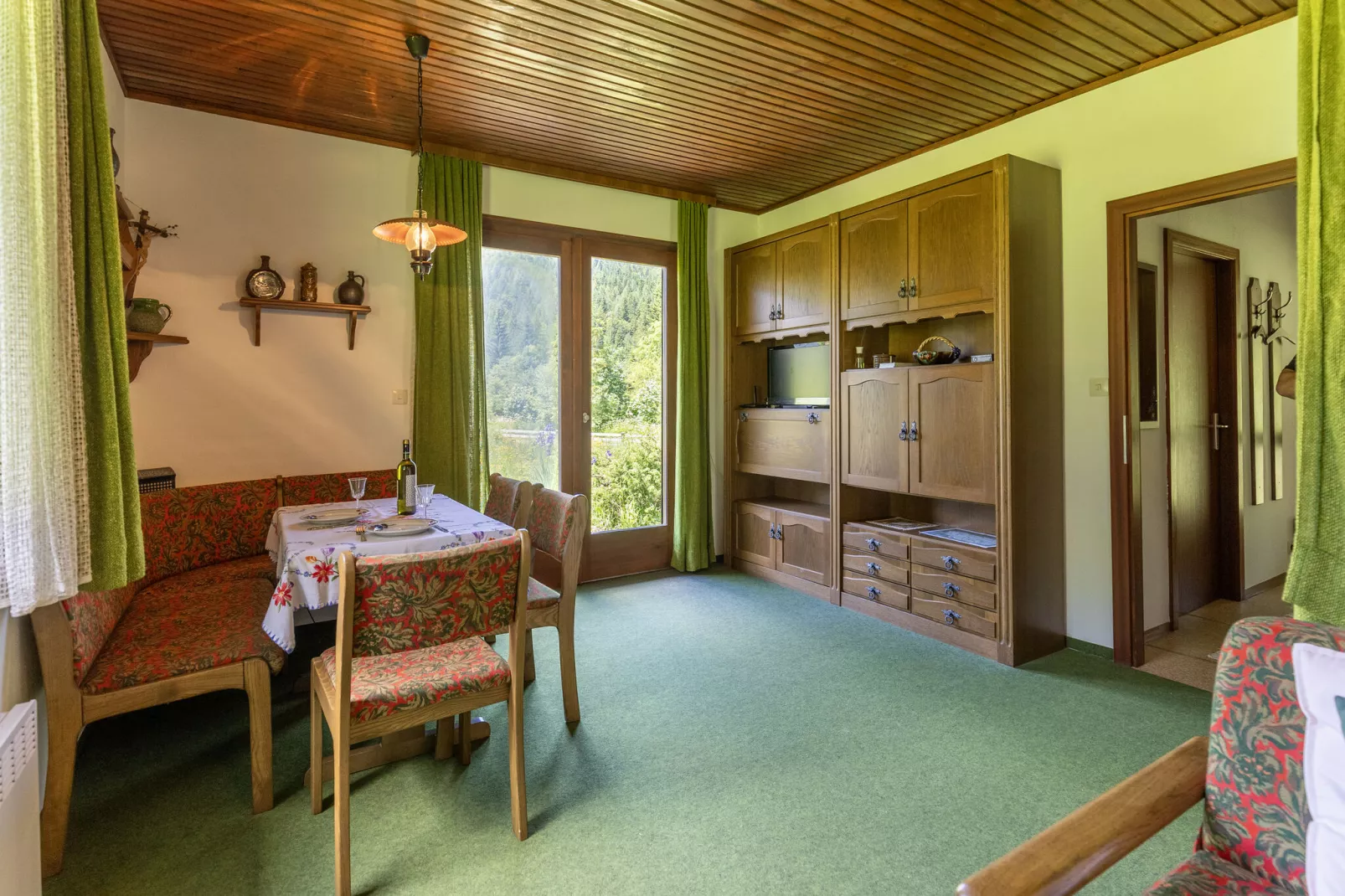	 Ferienhaus Bodental-Wohnzimmer