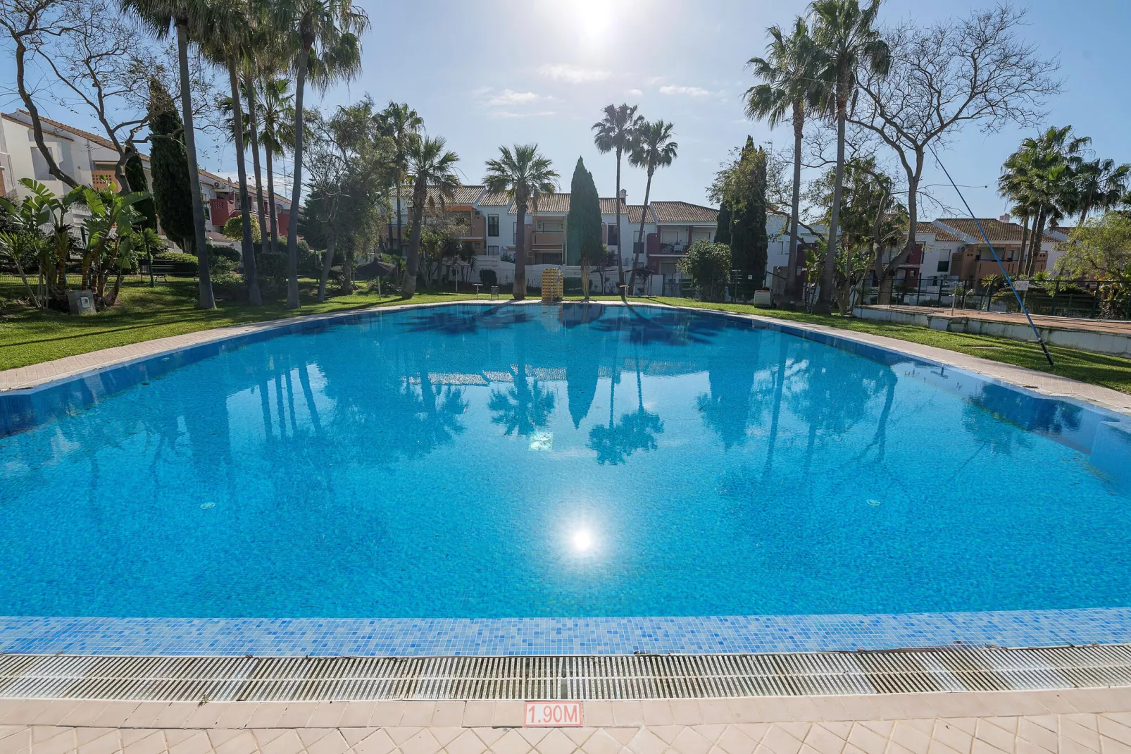 Oasis Playero-Pool