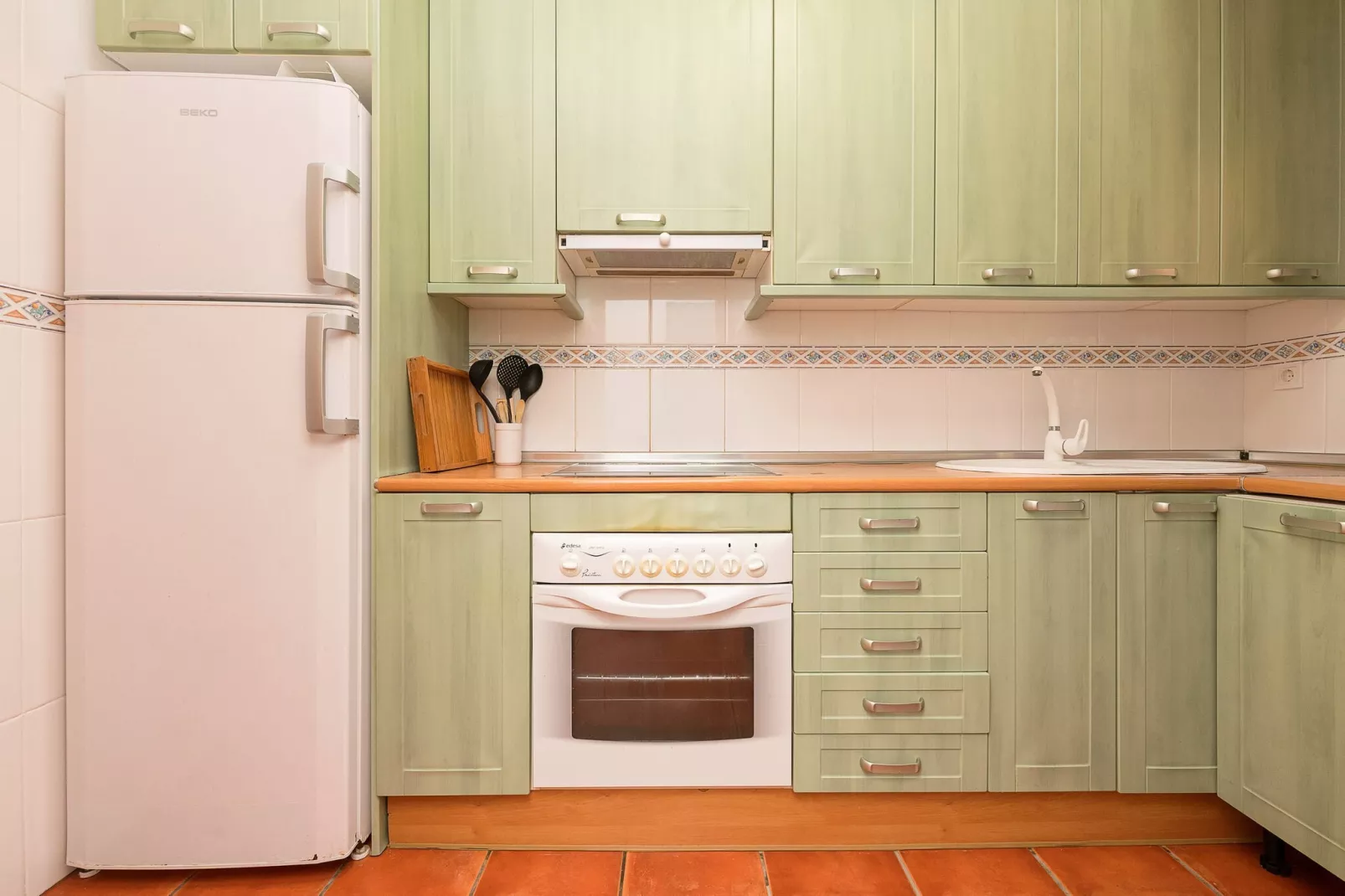 Oasis Playero-Kitchen