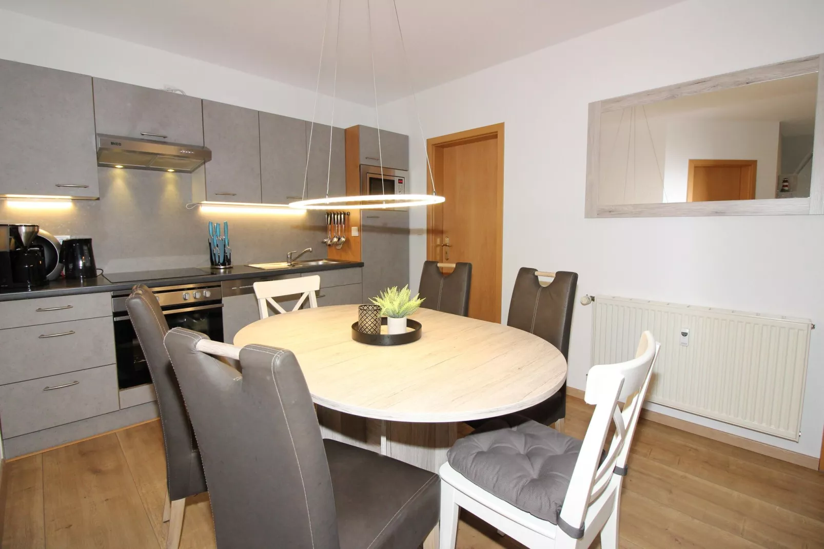 3-Raum-Appartement ca 50qm Typ E-Dining room