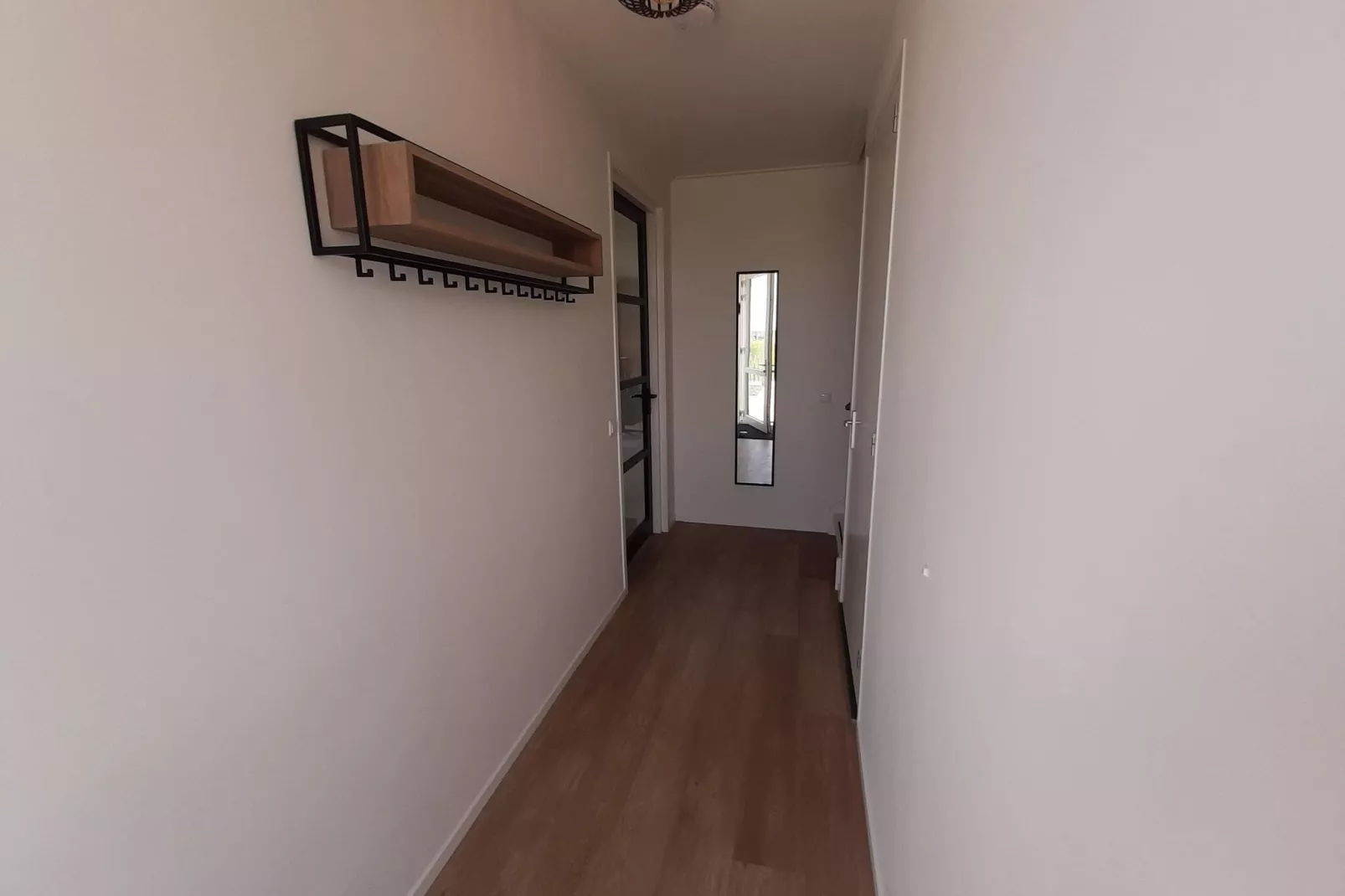 Friese Villa 3 6 pers met sloep optioneel bij te boeken-Reception hall