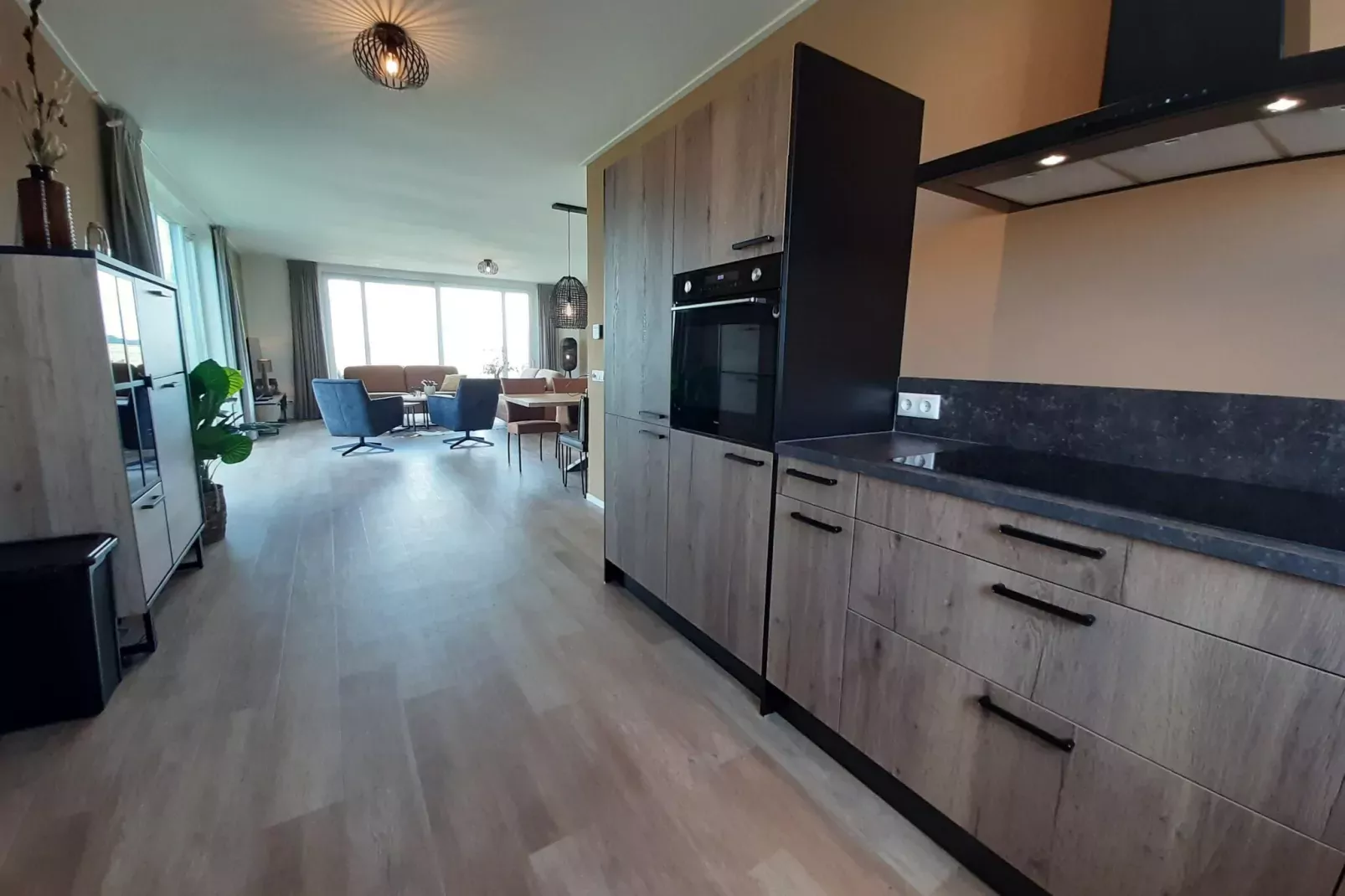 Friese Villa 4 6 pers met sloep optioneel bij te boeken-Kitchen