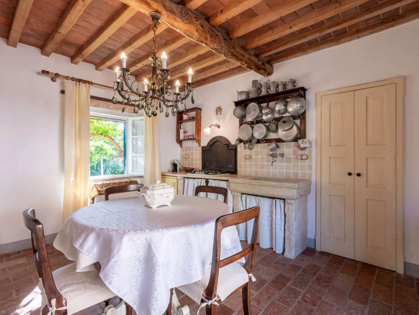 Villa delle Stelle-Inside