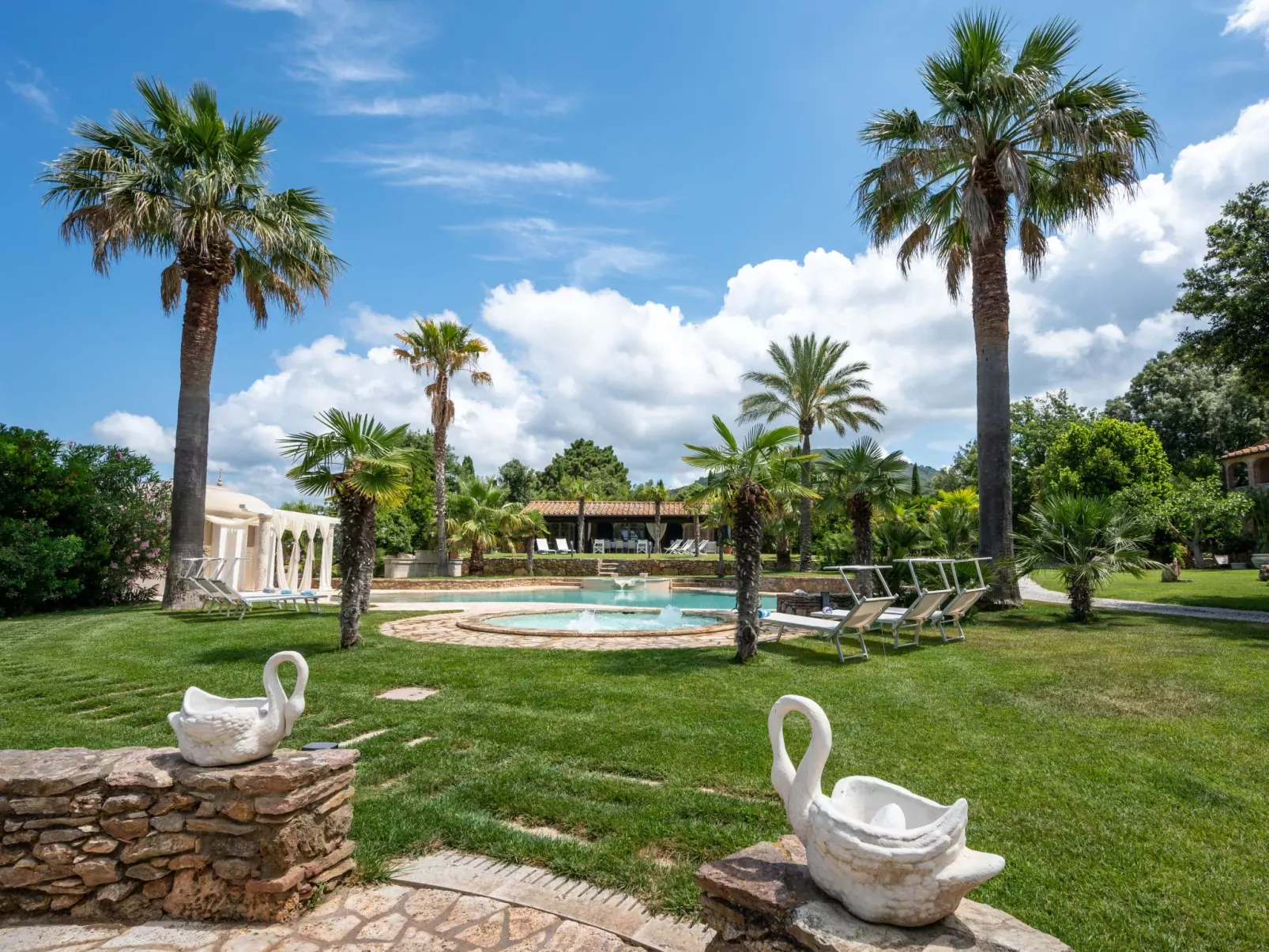 Villa delle Stelle-Outside