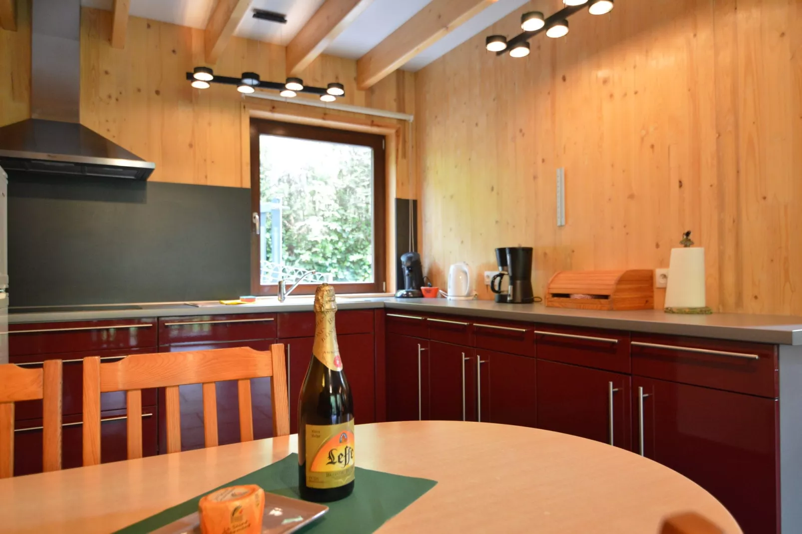 Wood Dream-Kitchen