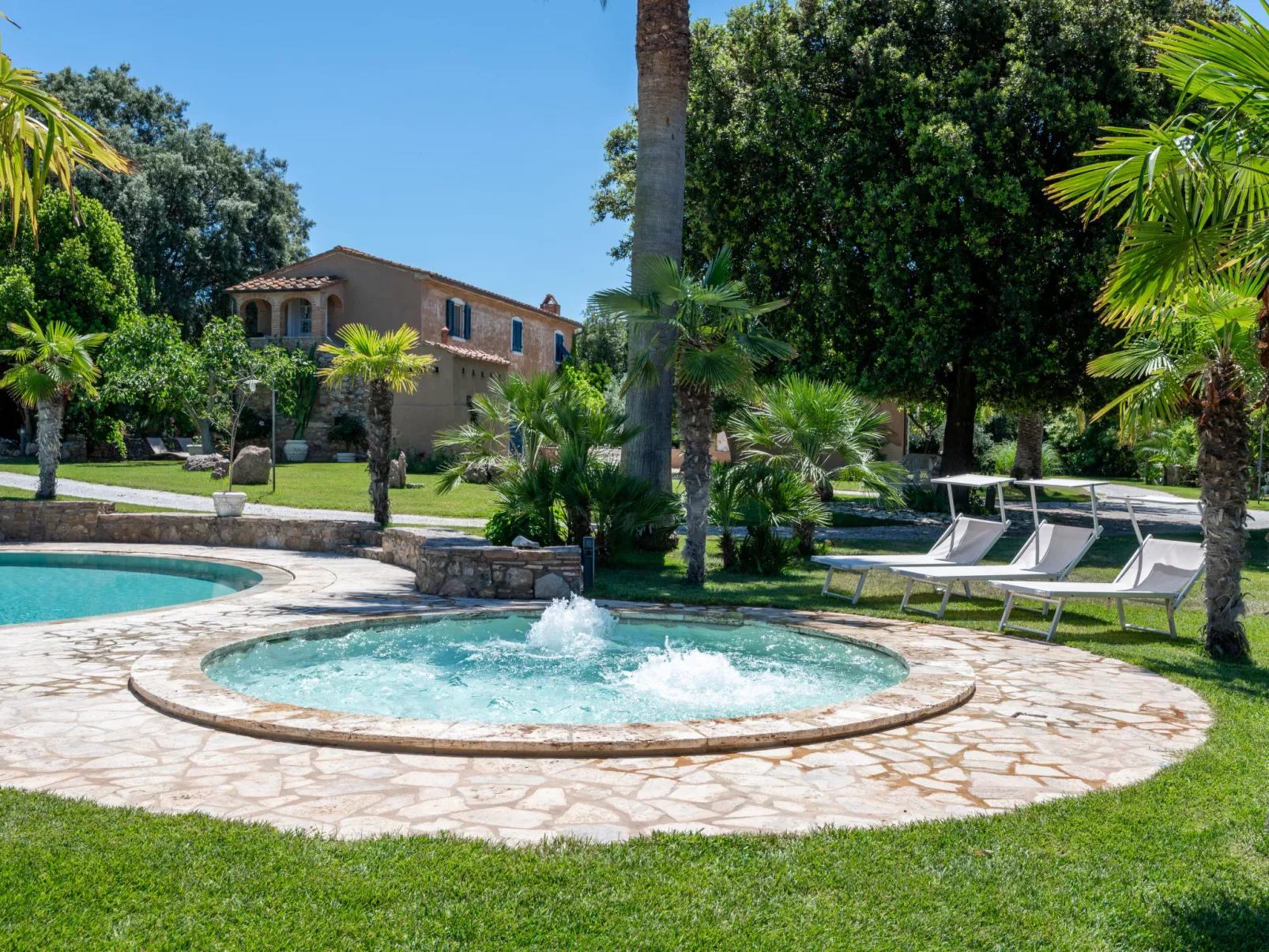 Villa delle Stelle-Outside