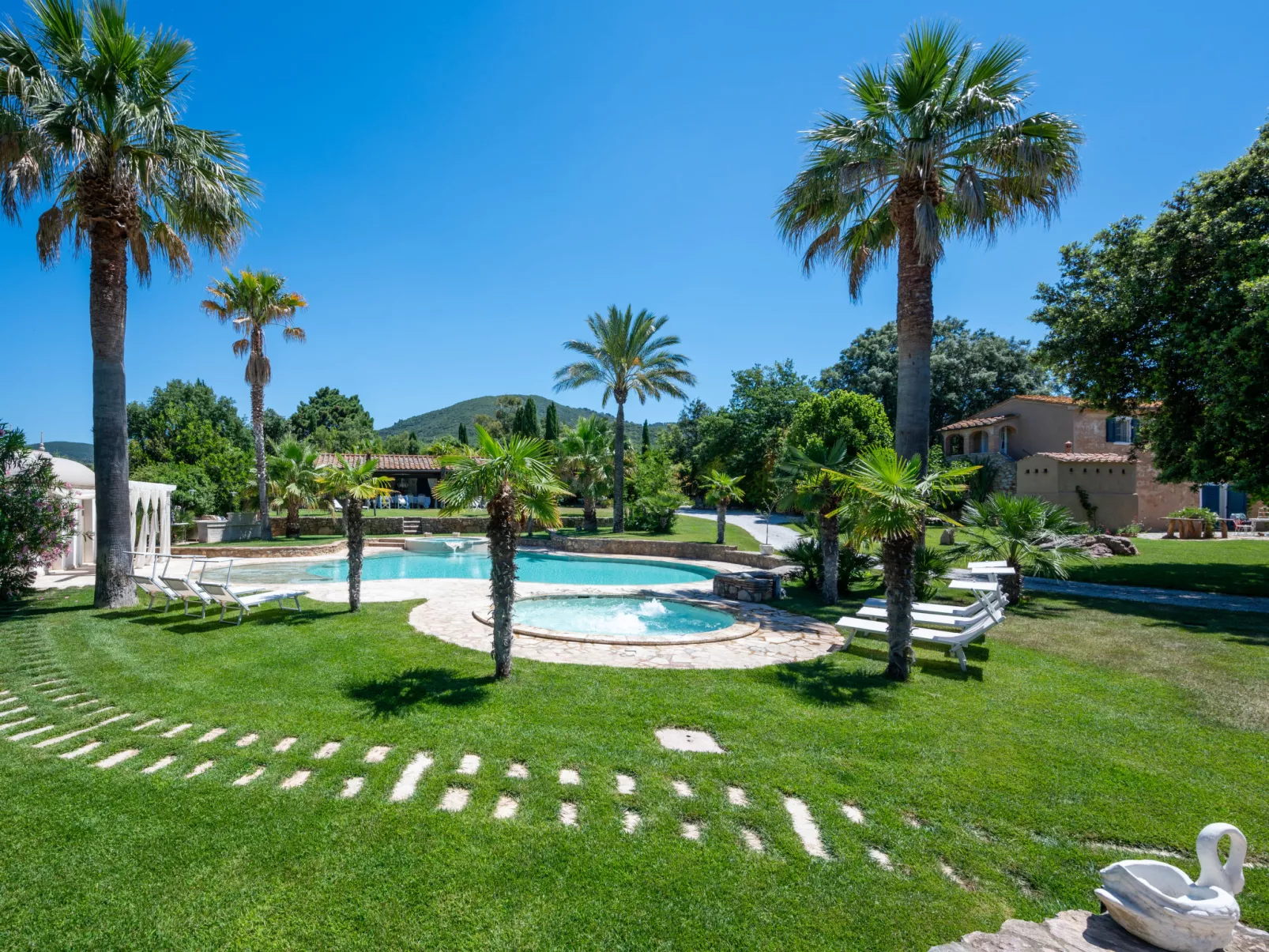 Villa delle Stelle-Outside