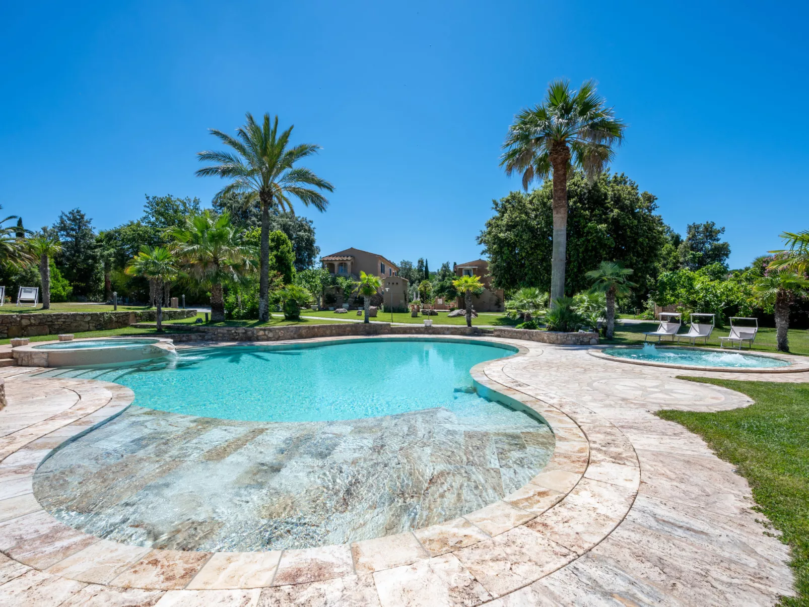 Villa delle Stelle-Outside
