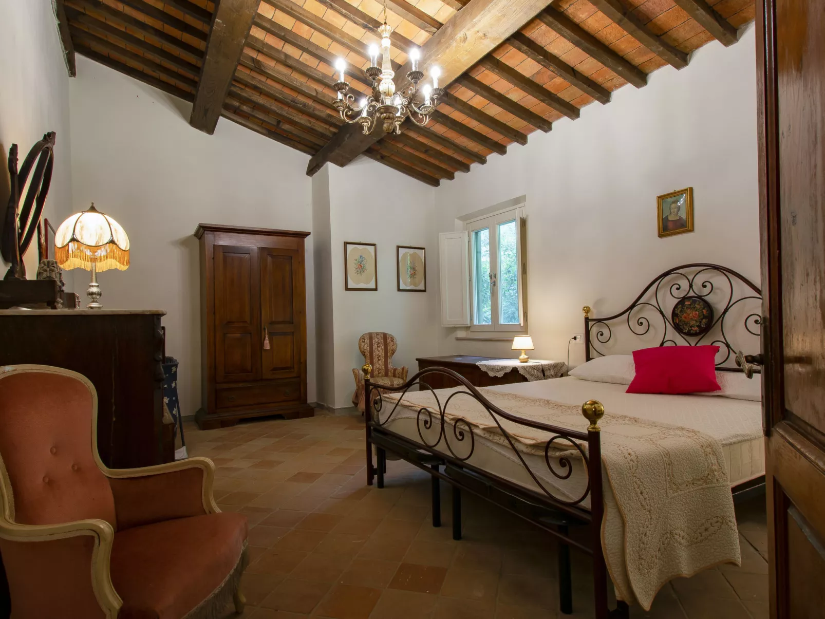 Podere Rasenna-Inside
