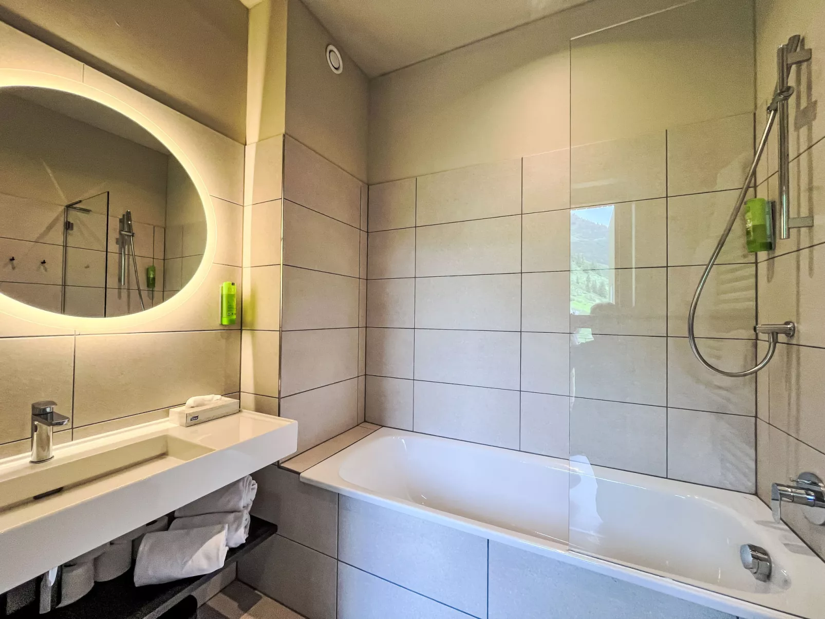 Hideaway Planneralm by Jufa Hotels-Inside