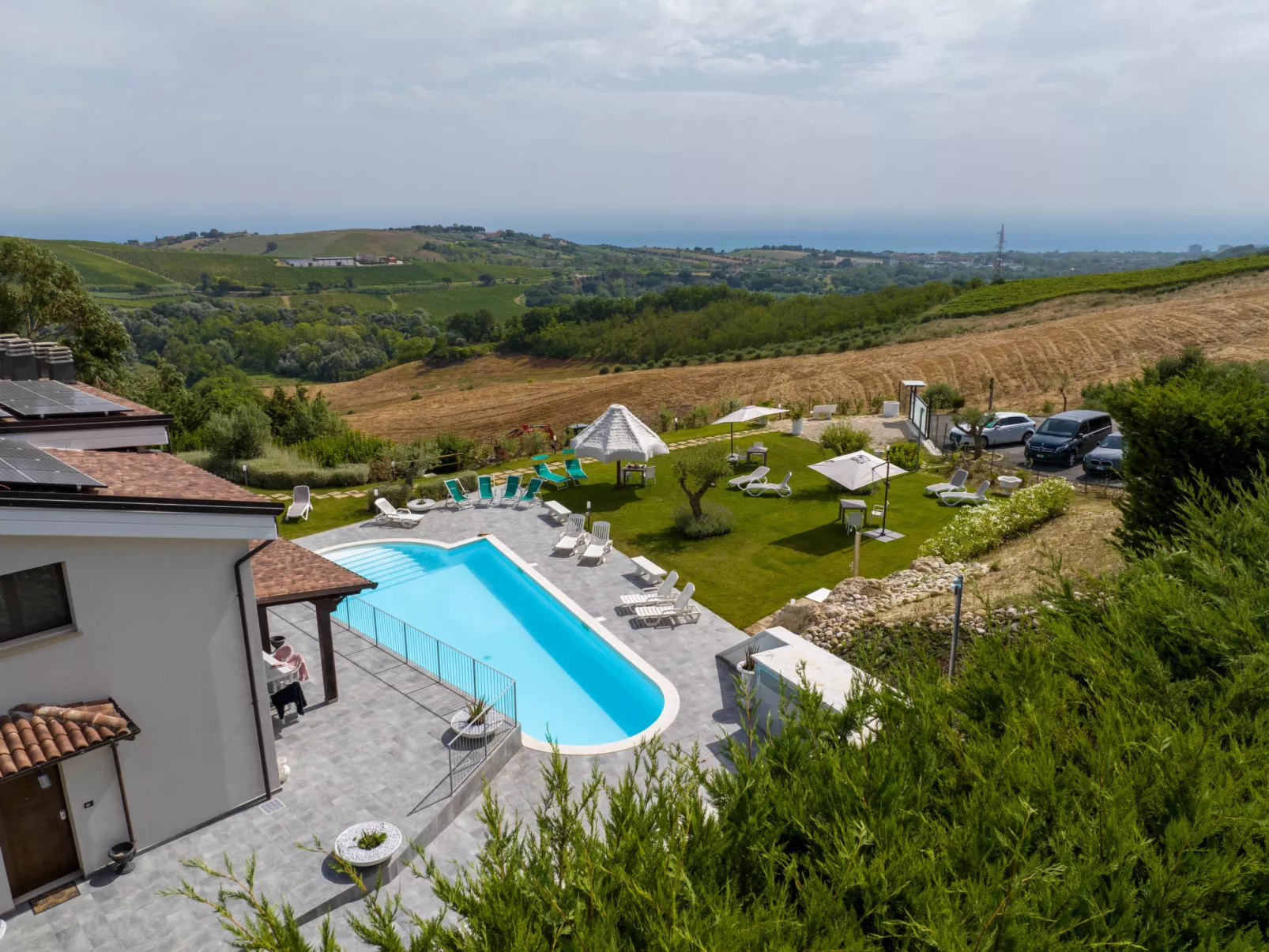 Nido delle Rondini-Outside