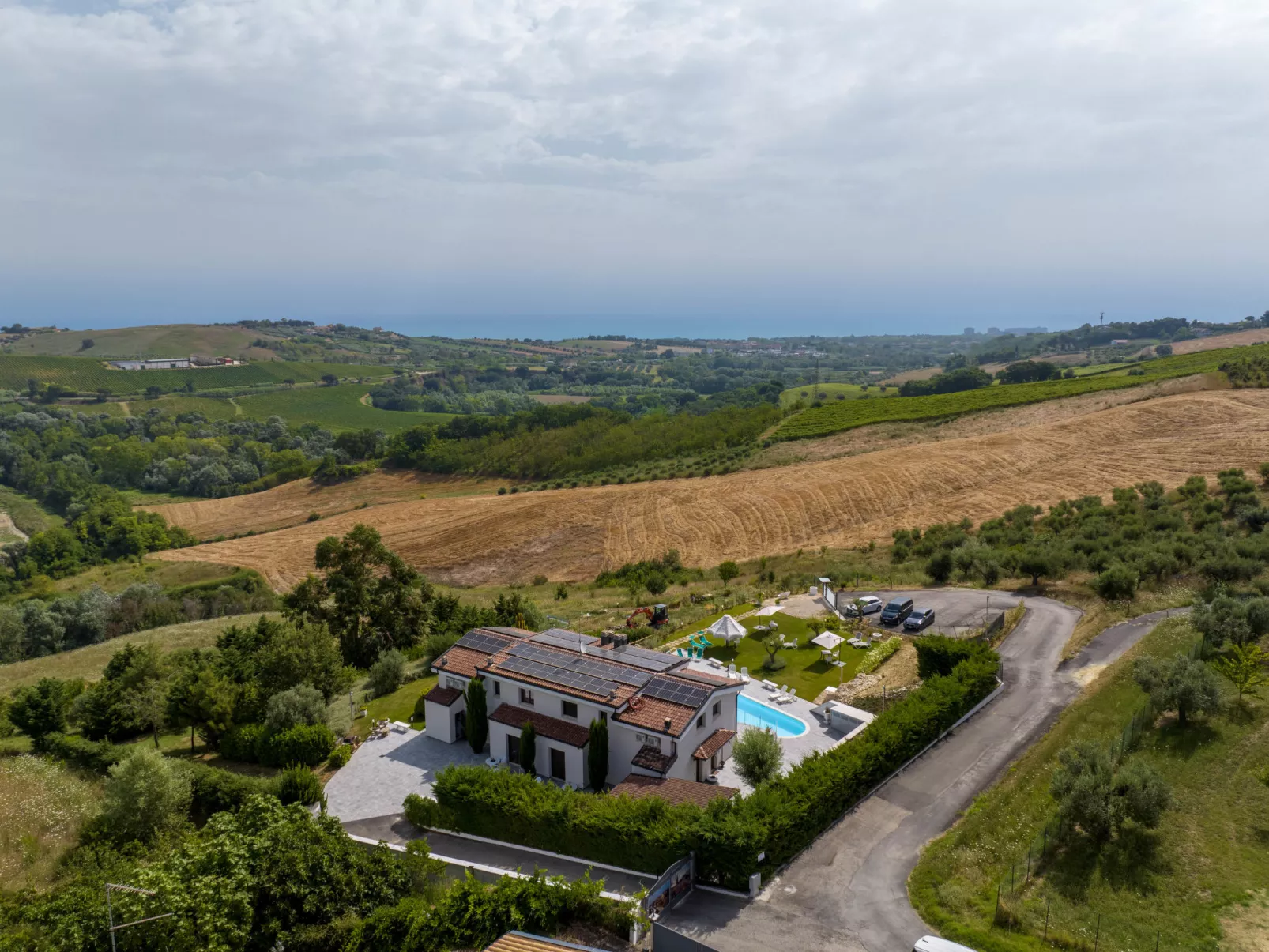 Nido delle Rondini-Outside