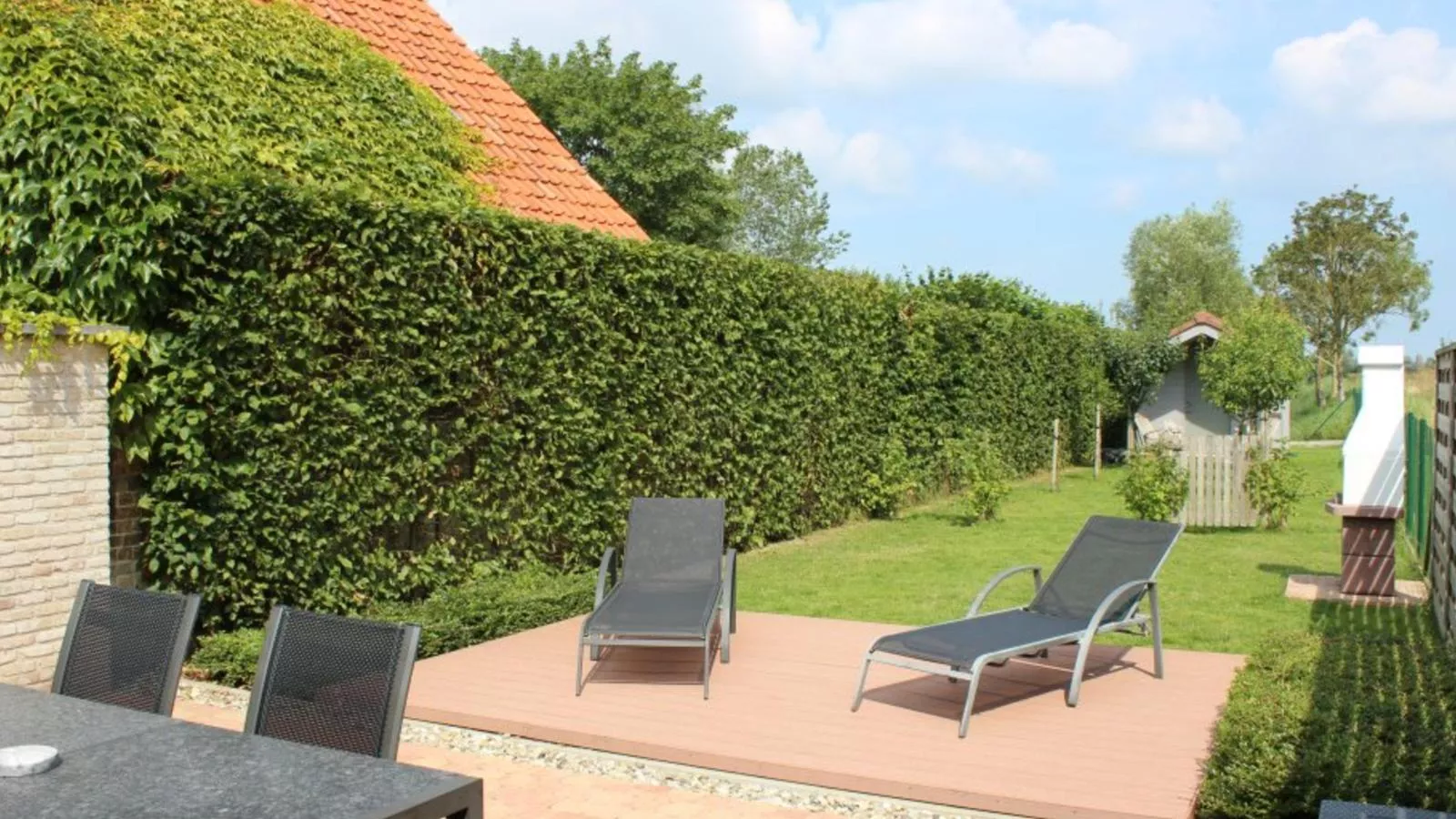 Rust achter de Kust-Terrace balcony