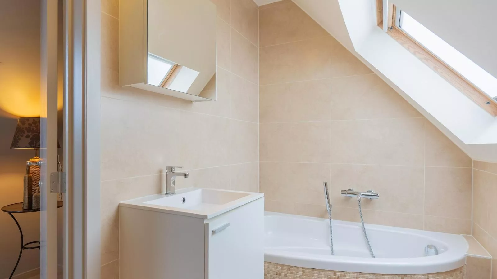 Rust achter de Kust-Bathroom