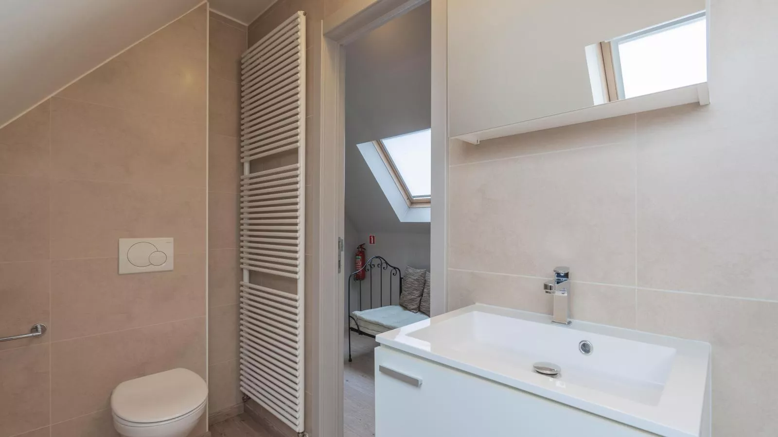 Rust achter de Kust-Bathroom