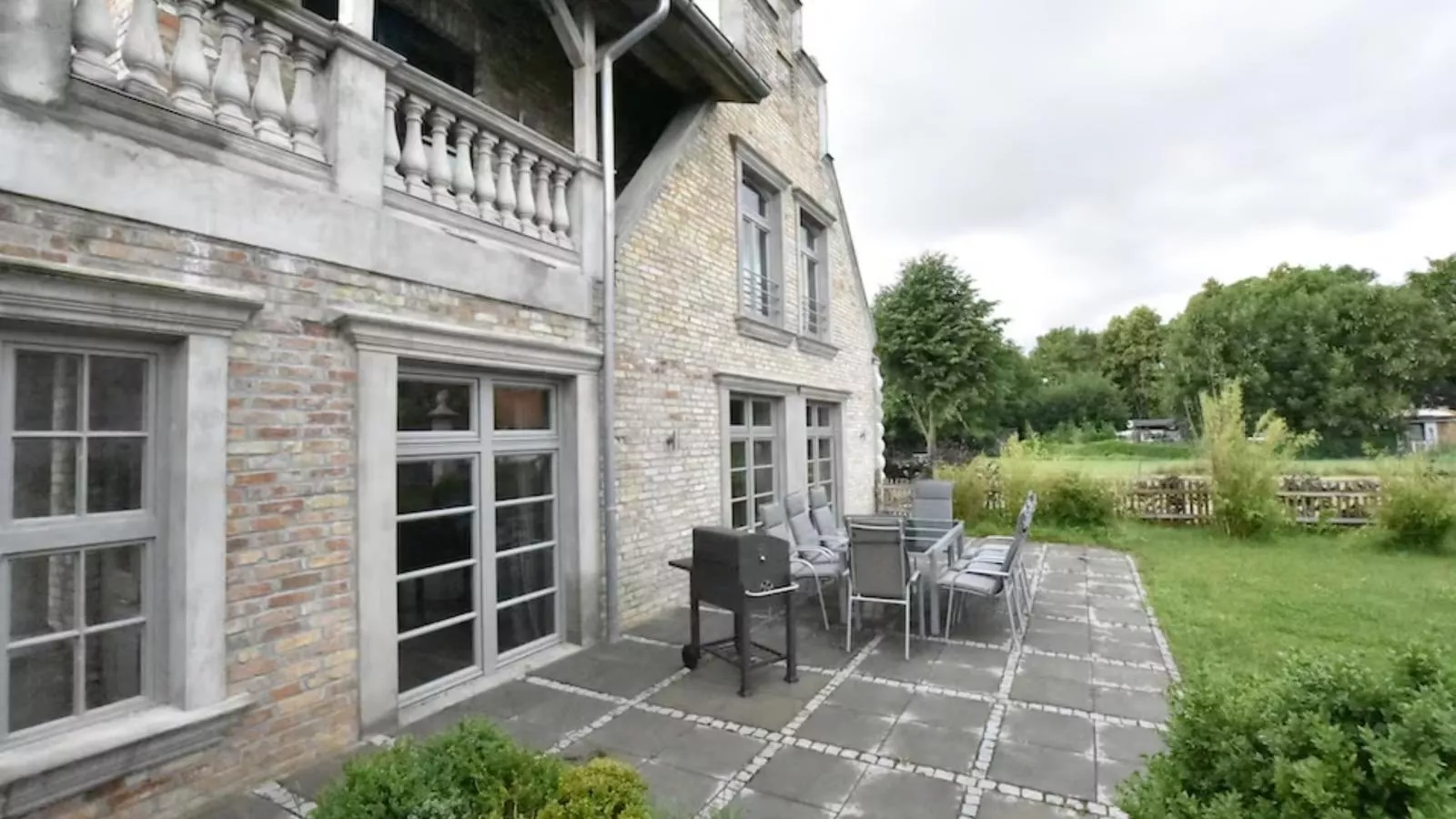 Gutshof Detershagen XL-Terrace balcony