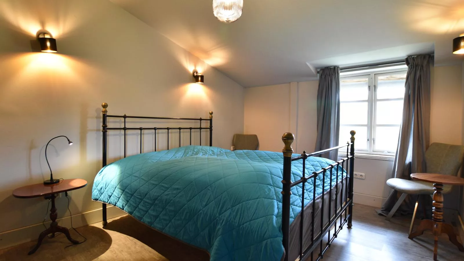 Gutshofblick L-Bedroom