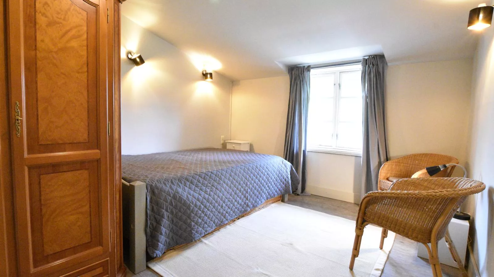 Gutshofblick L-Bedroom
