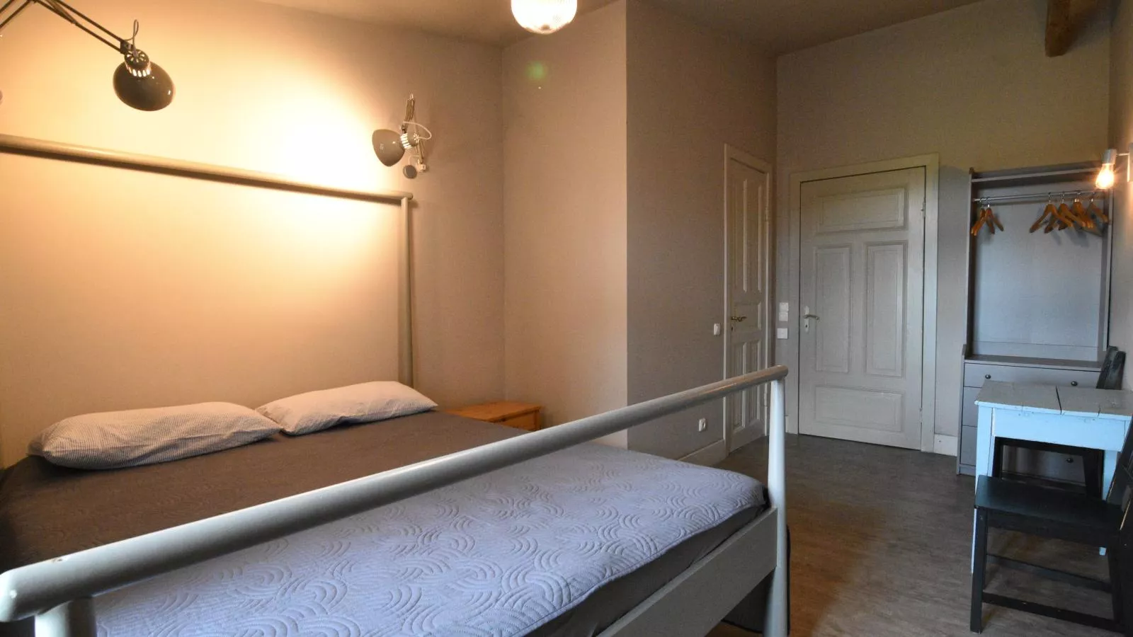Gutshofblick L-Bedroom