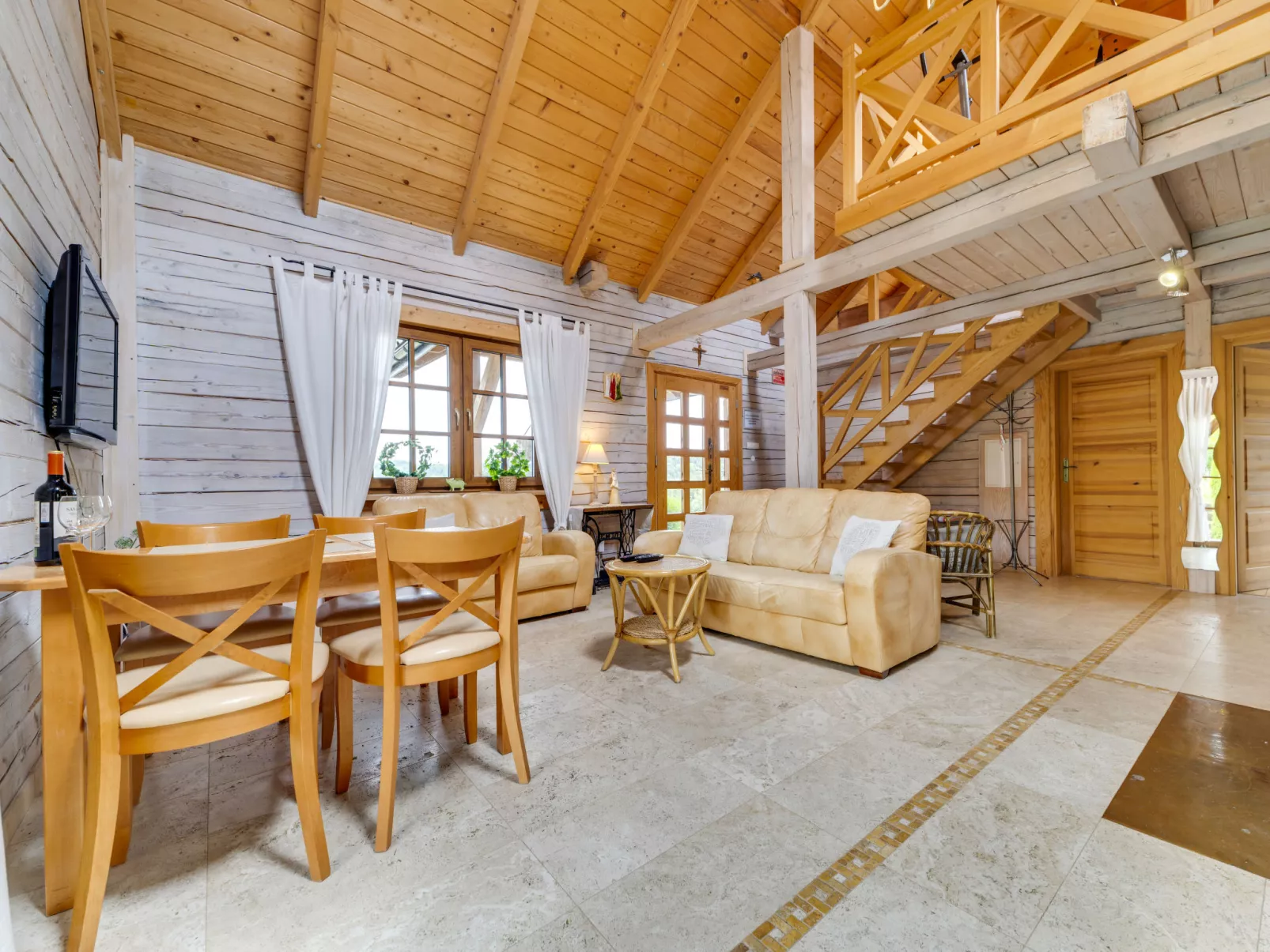 Bieszczady Chata-Inside