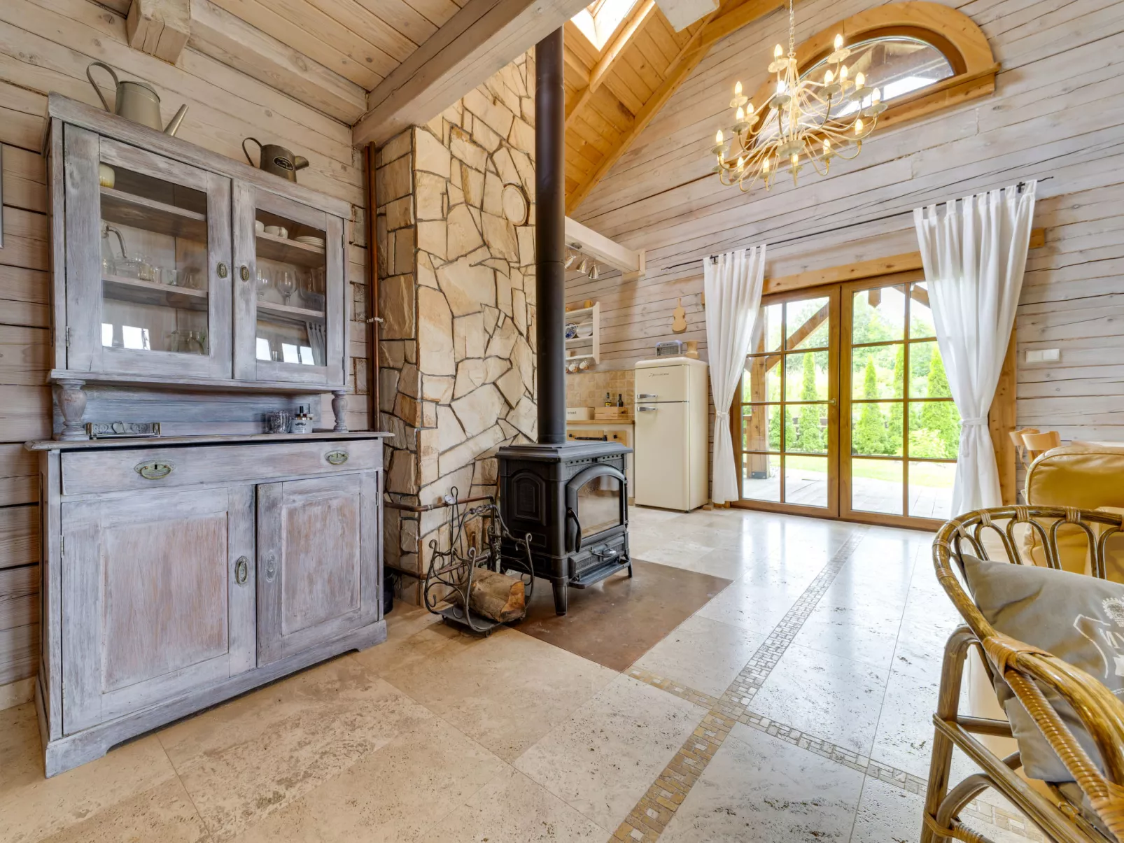 Bieszczady Chata-Inside