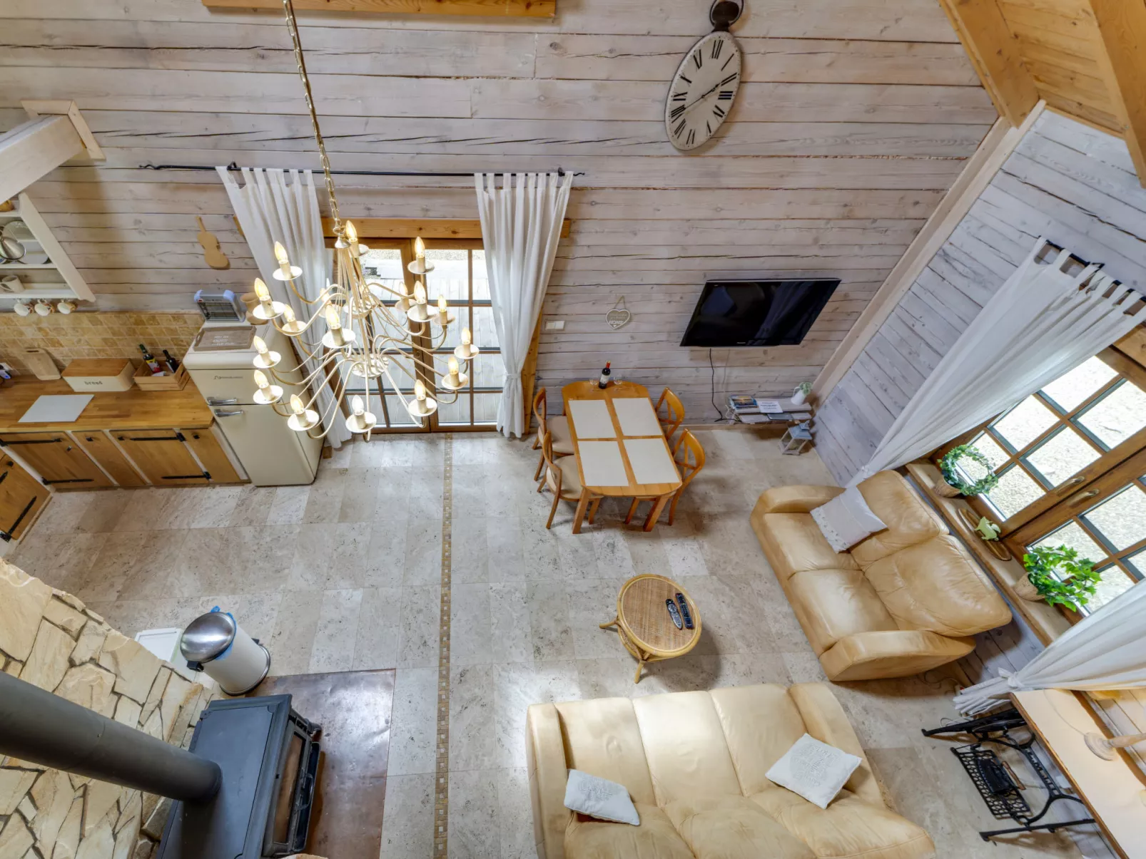 Bieszczady Chata-Inside