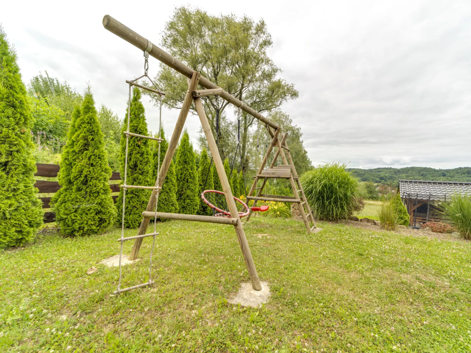 Bieszczady Chata-Outside