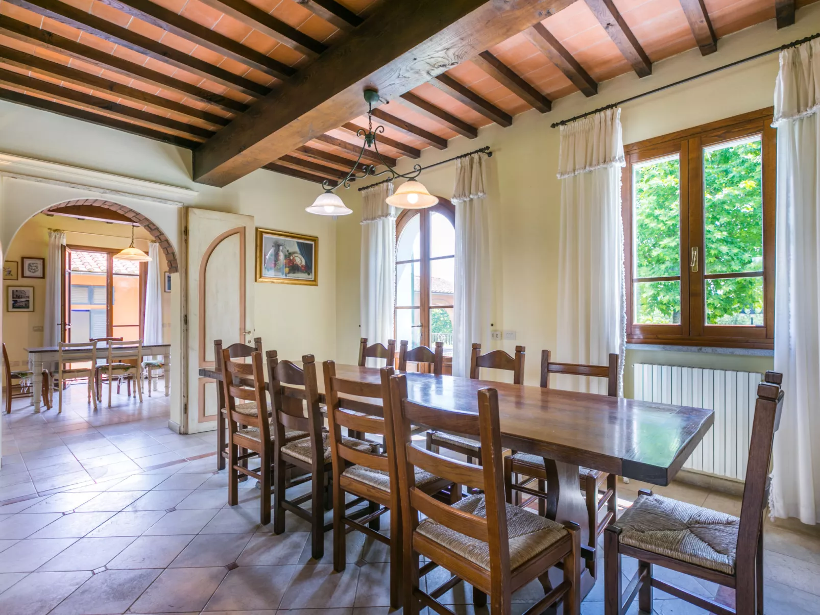 Villa Elena-Inside