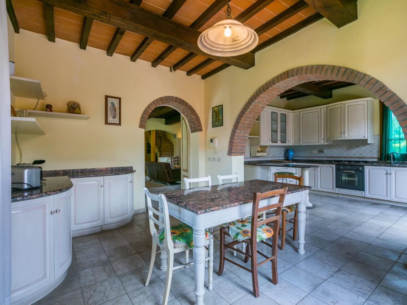 Villa Elena-Inside