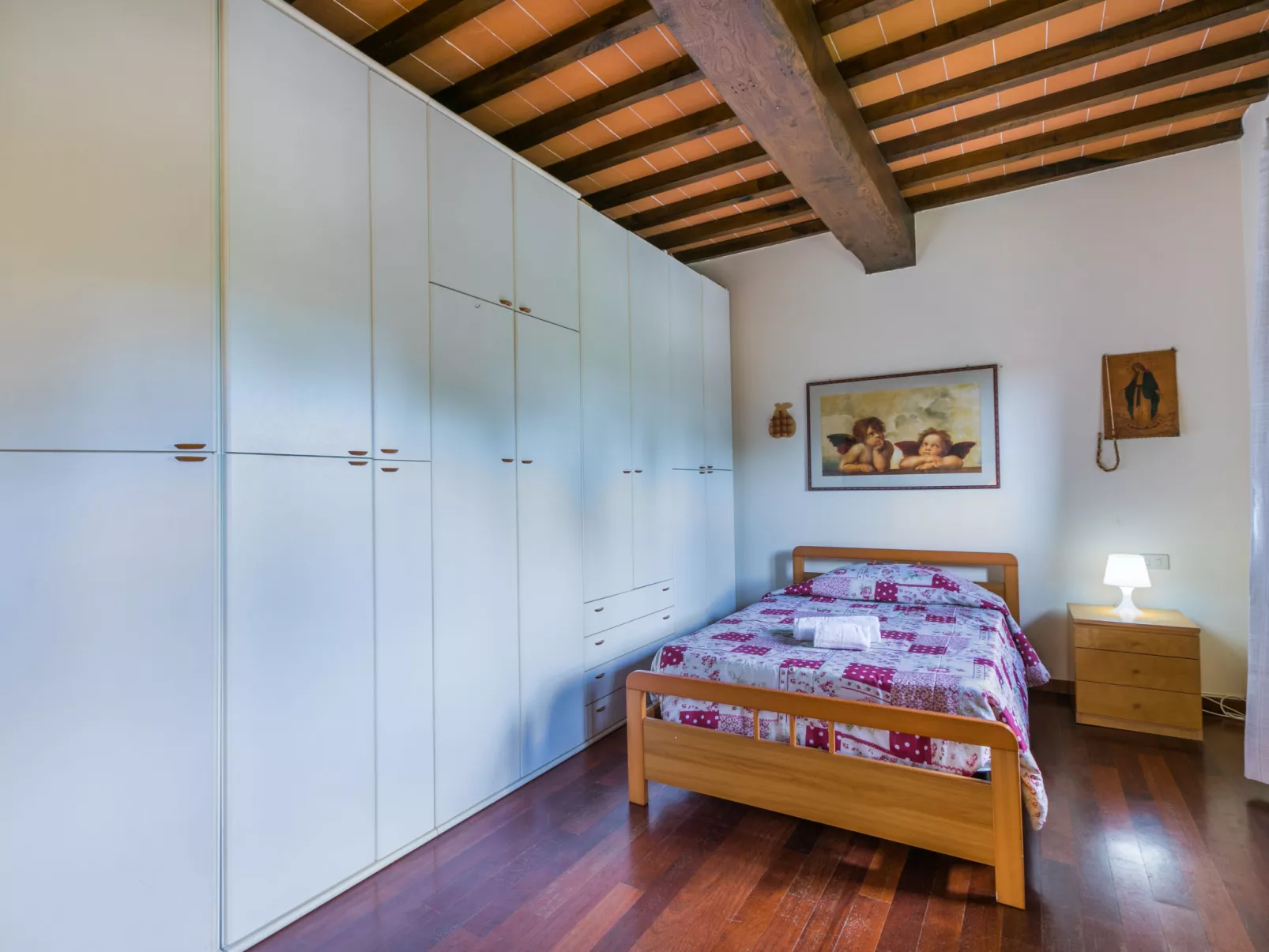 Villa Elena-Inside