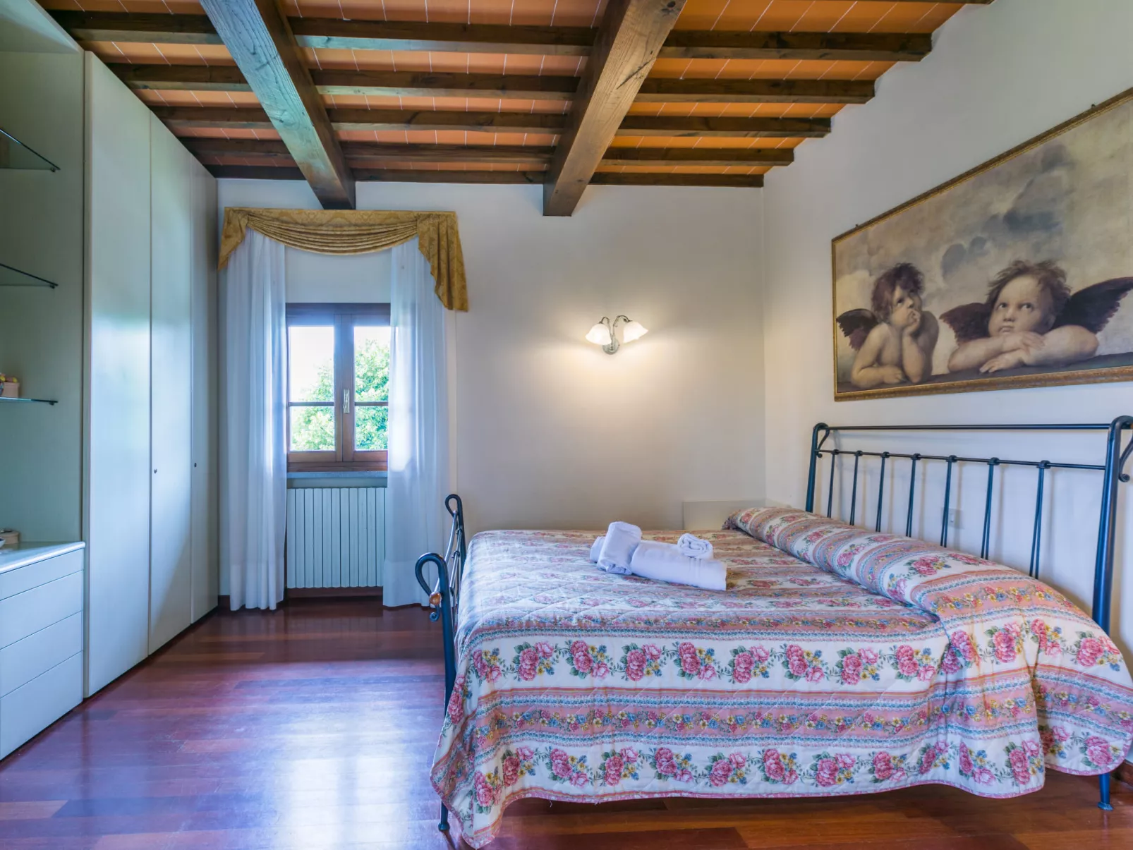 Villa Elena-Inside
