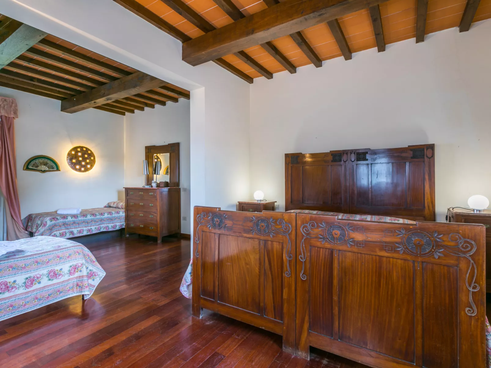 Villa Elena-Inside