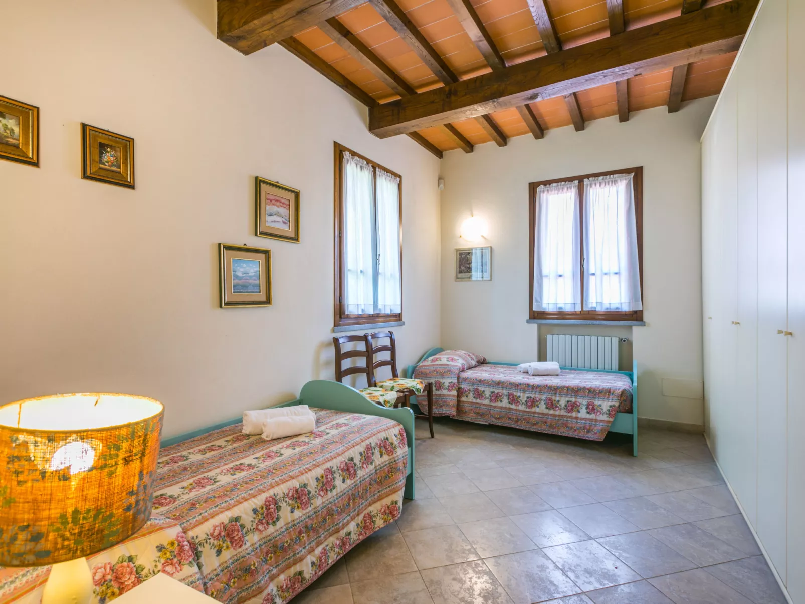 Villa Elena-Inside