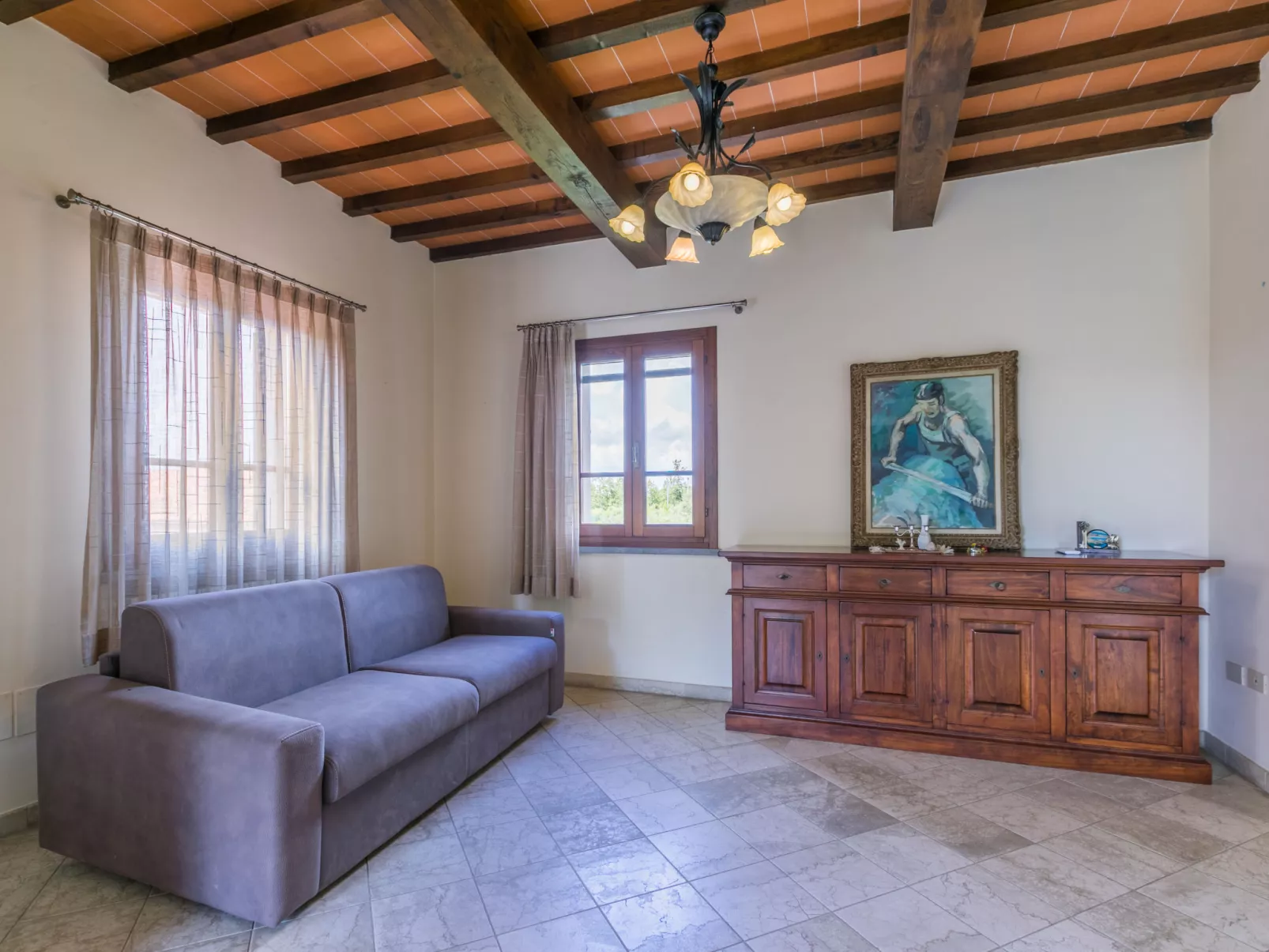 Villa Elena-Inside