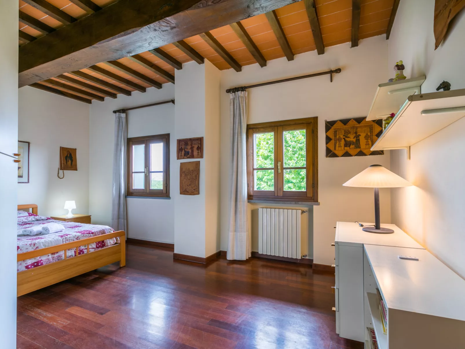 Villa Elena-Inside
