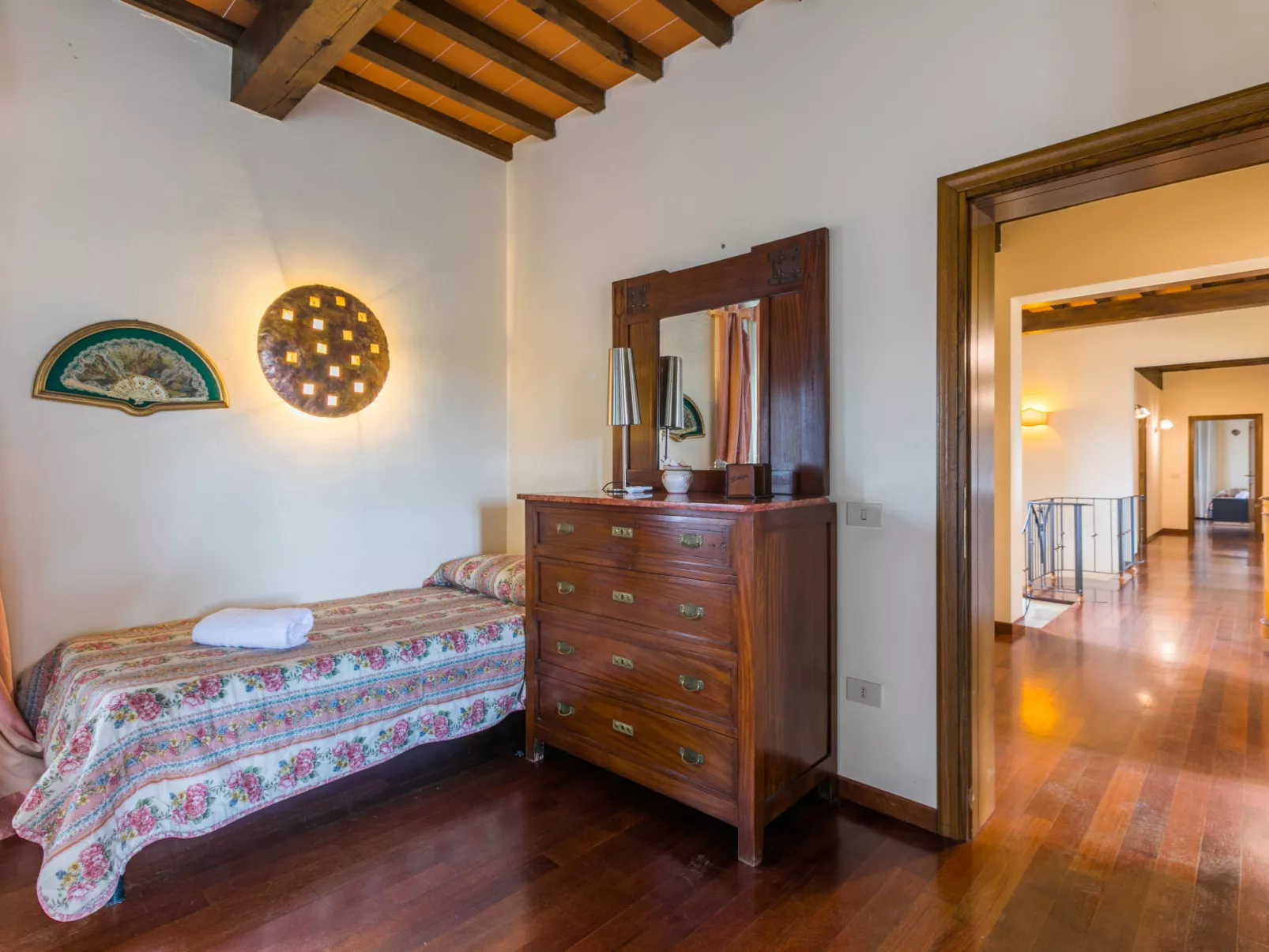 Villa Elena-Inside