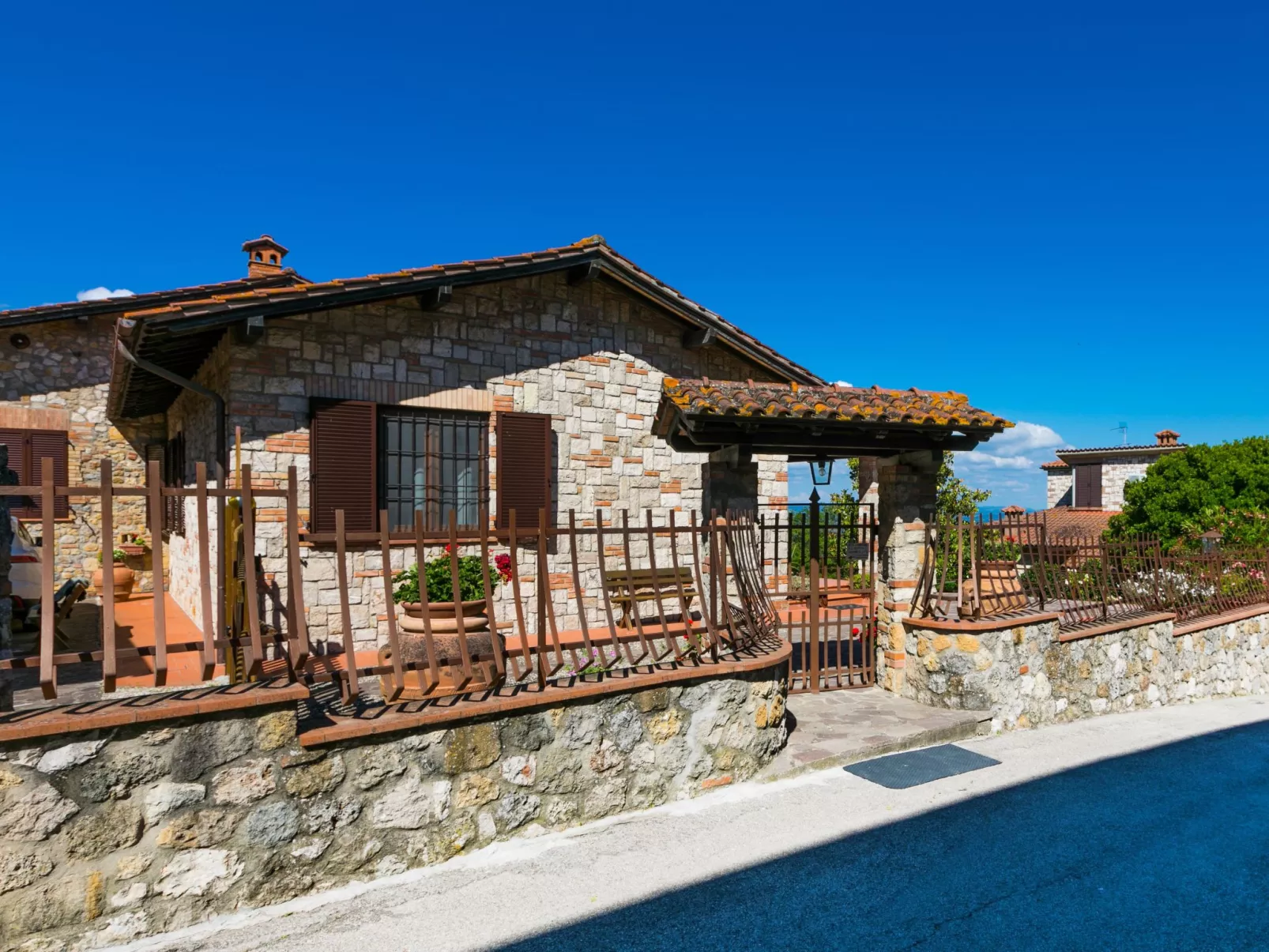 Casa Alfredo-Outside