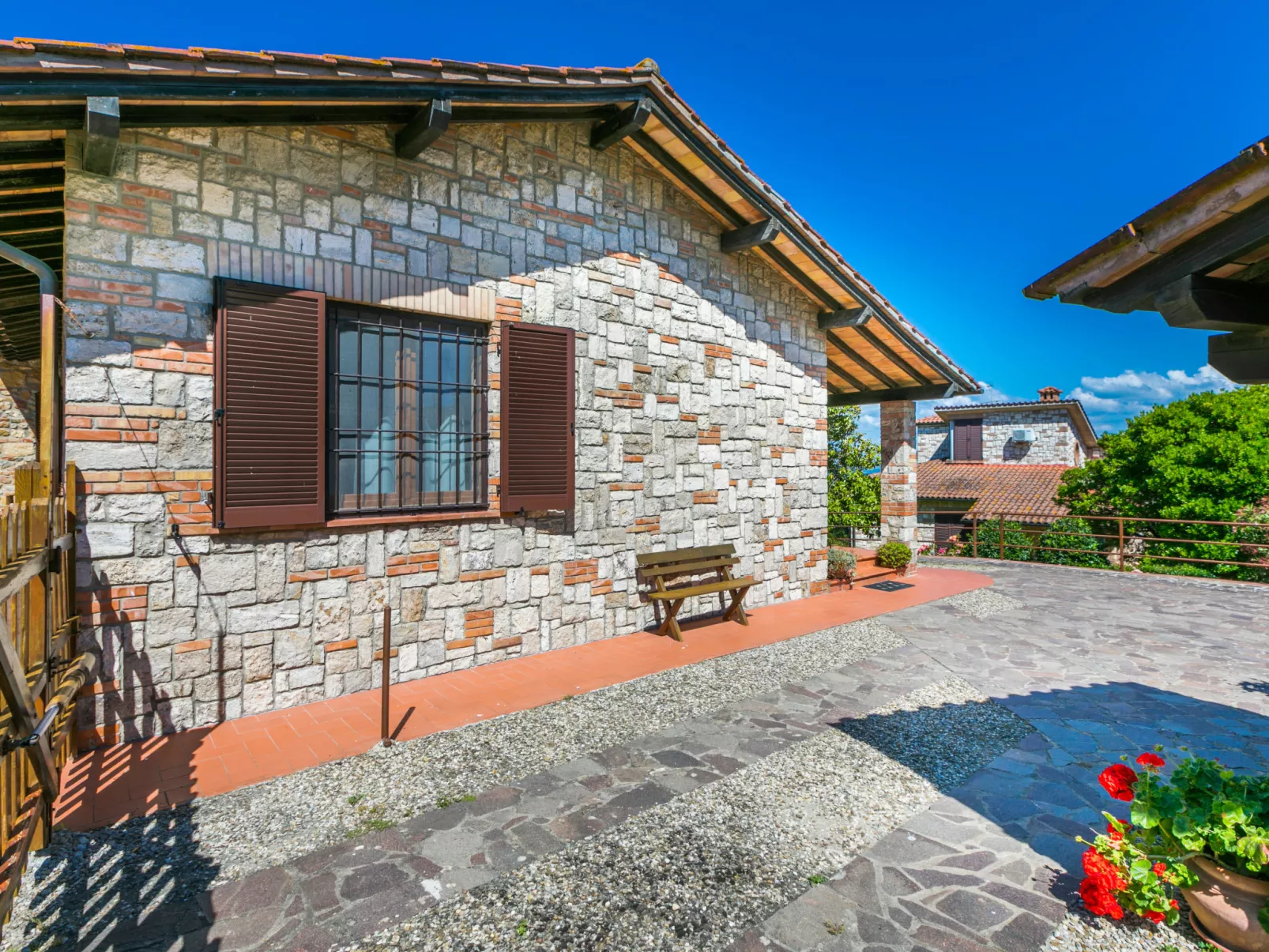Casa Alfredo-Outside