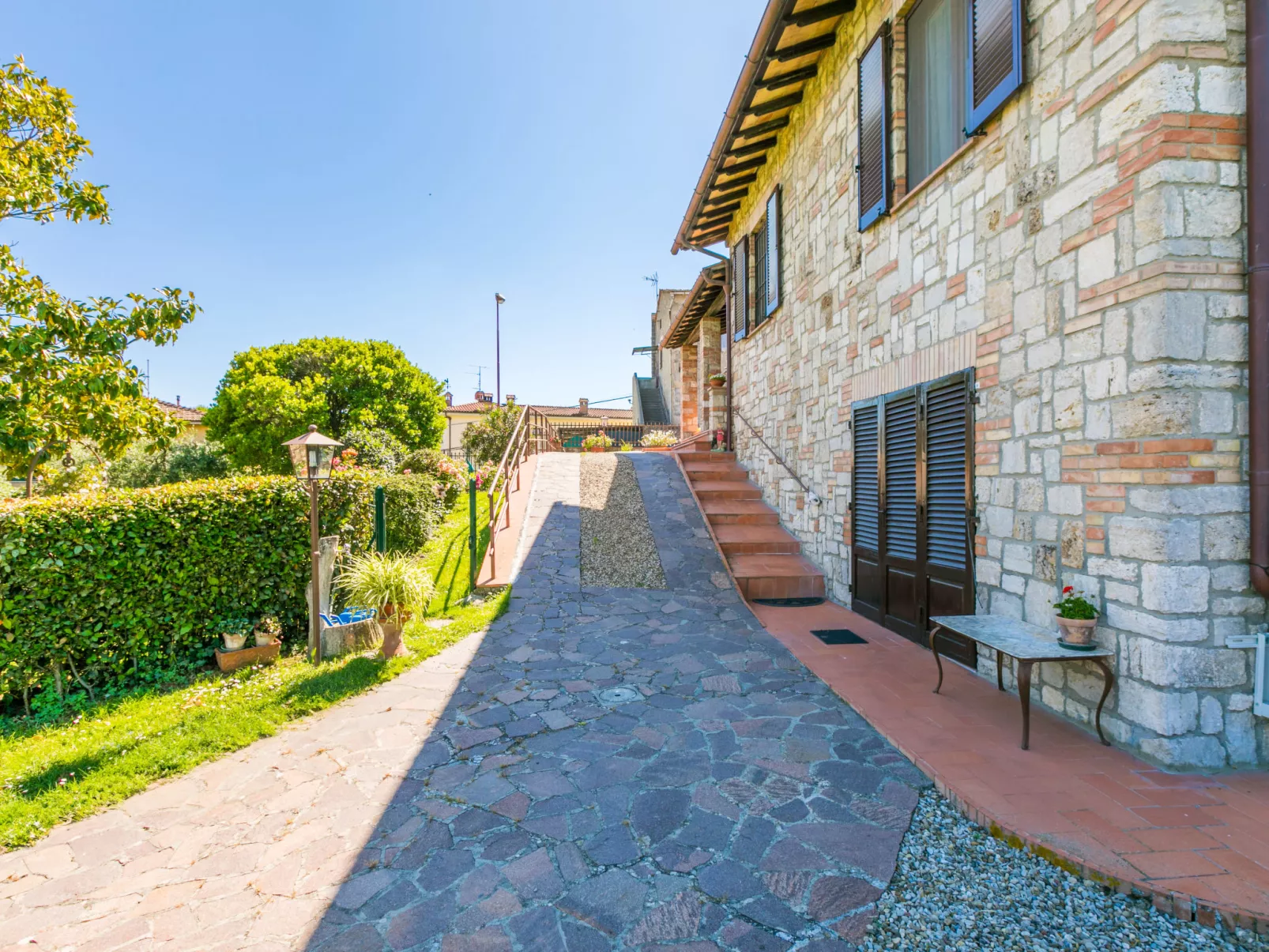 Casa Alfredo-Outside