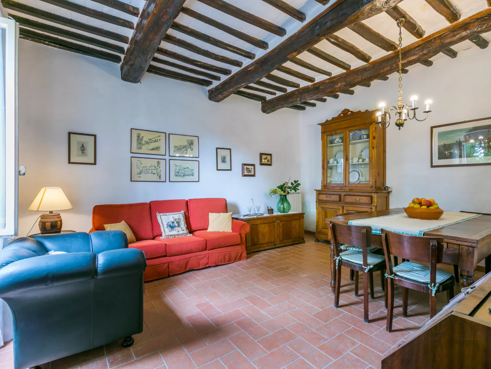 Tenuta La Colonna-Inside