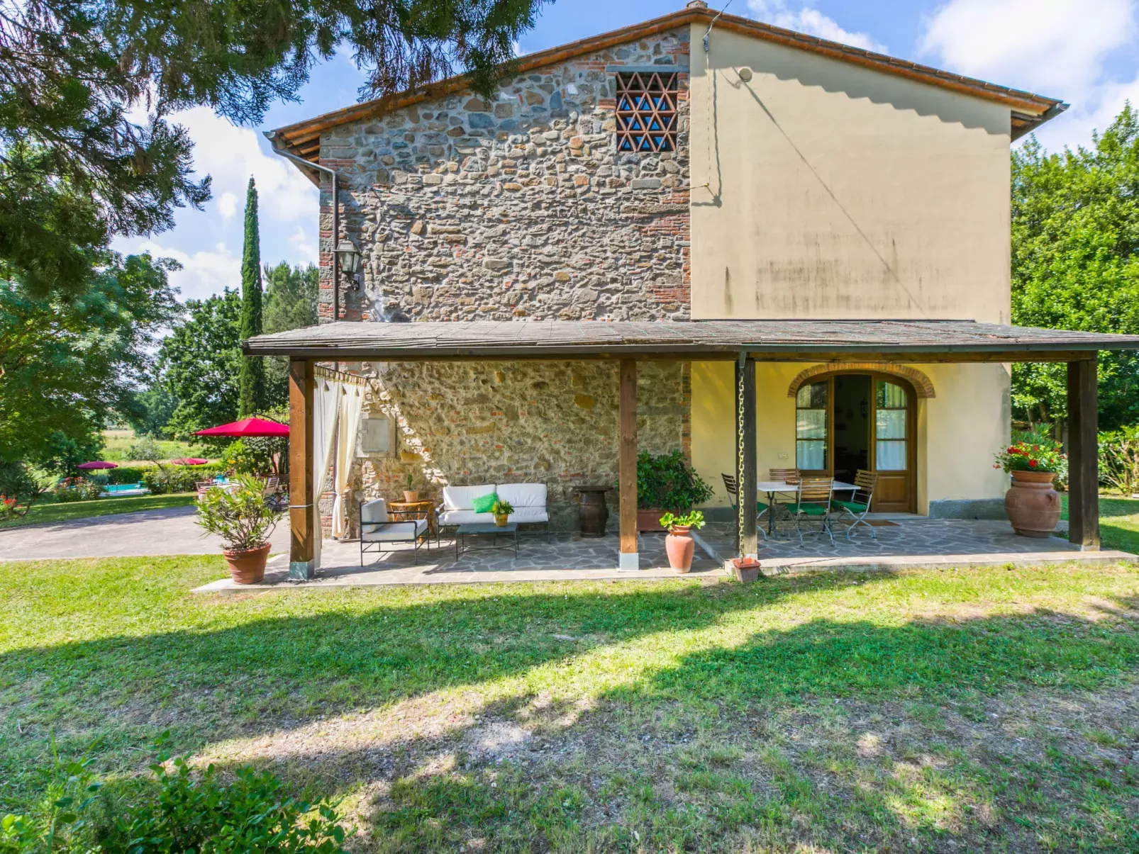 Tenuta La Colonna-Outside