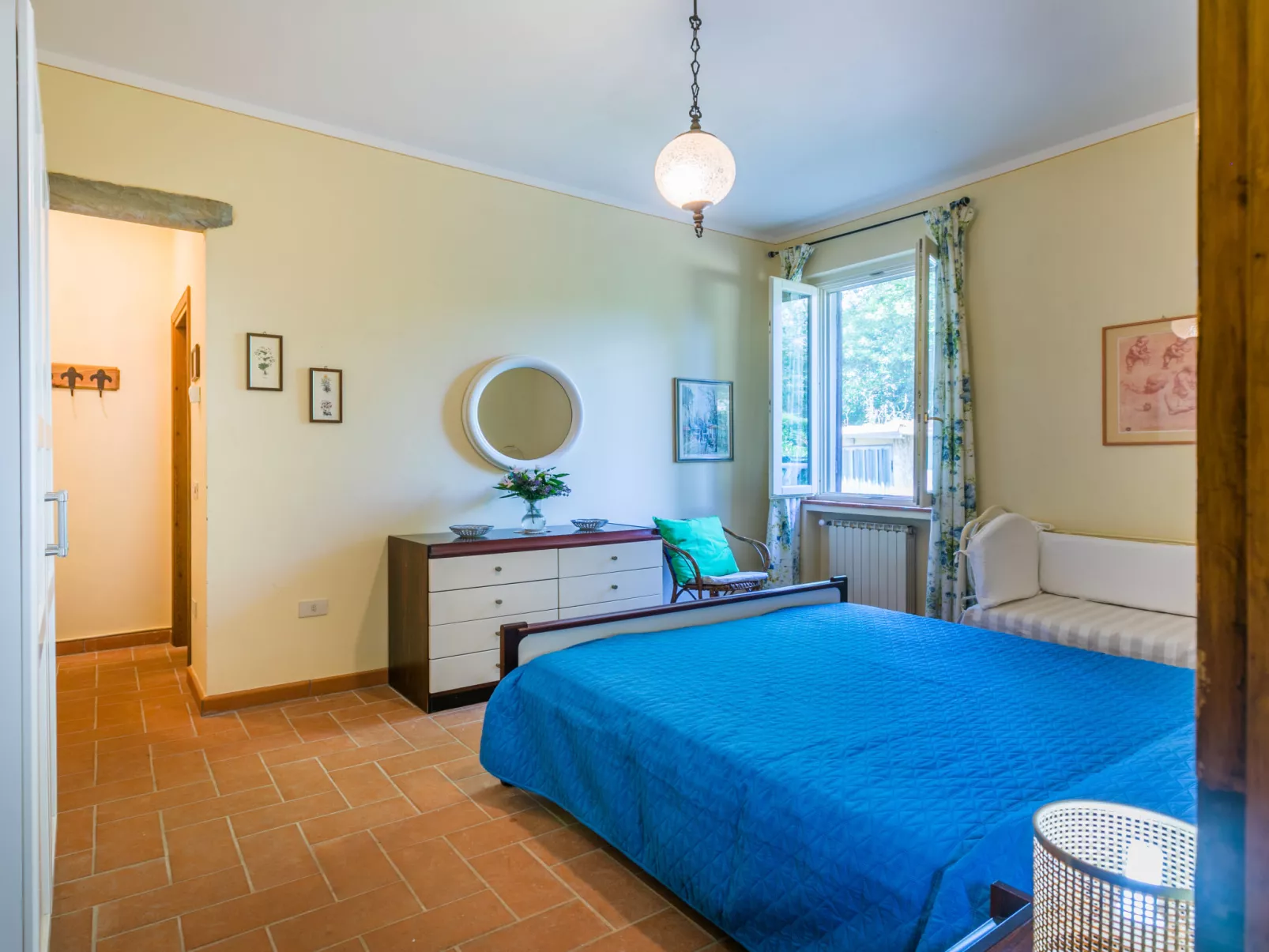Tenuta La Colonna-Inside