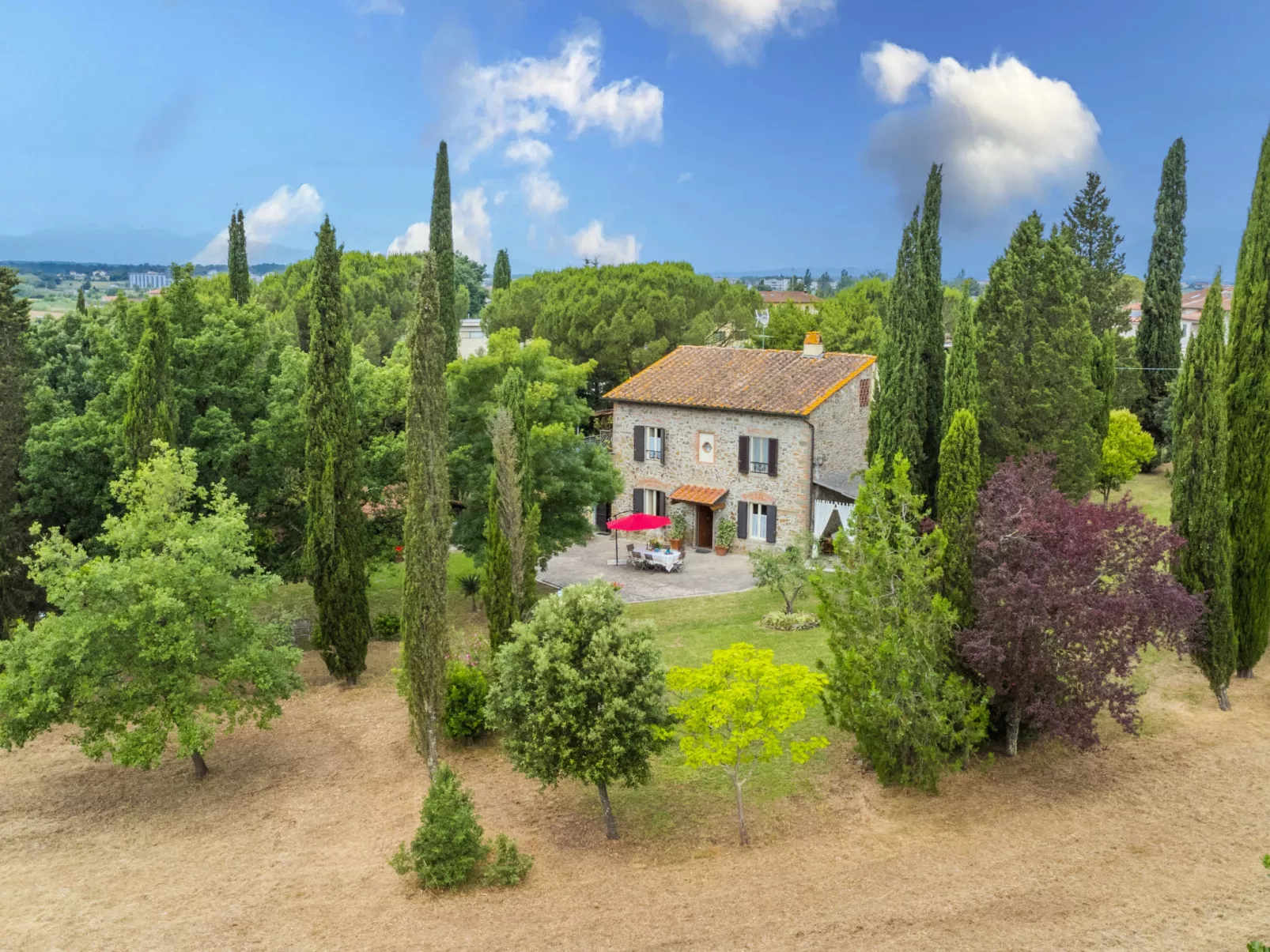 Tenuta La Colonna-Outside