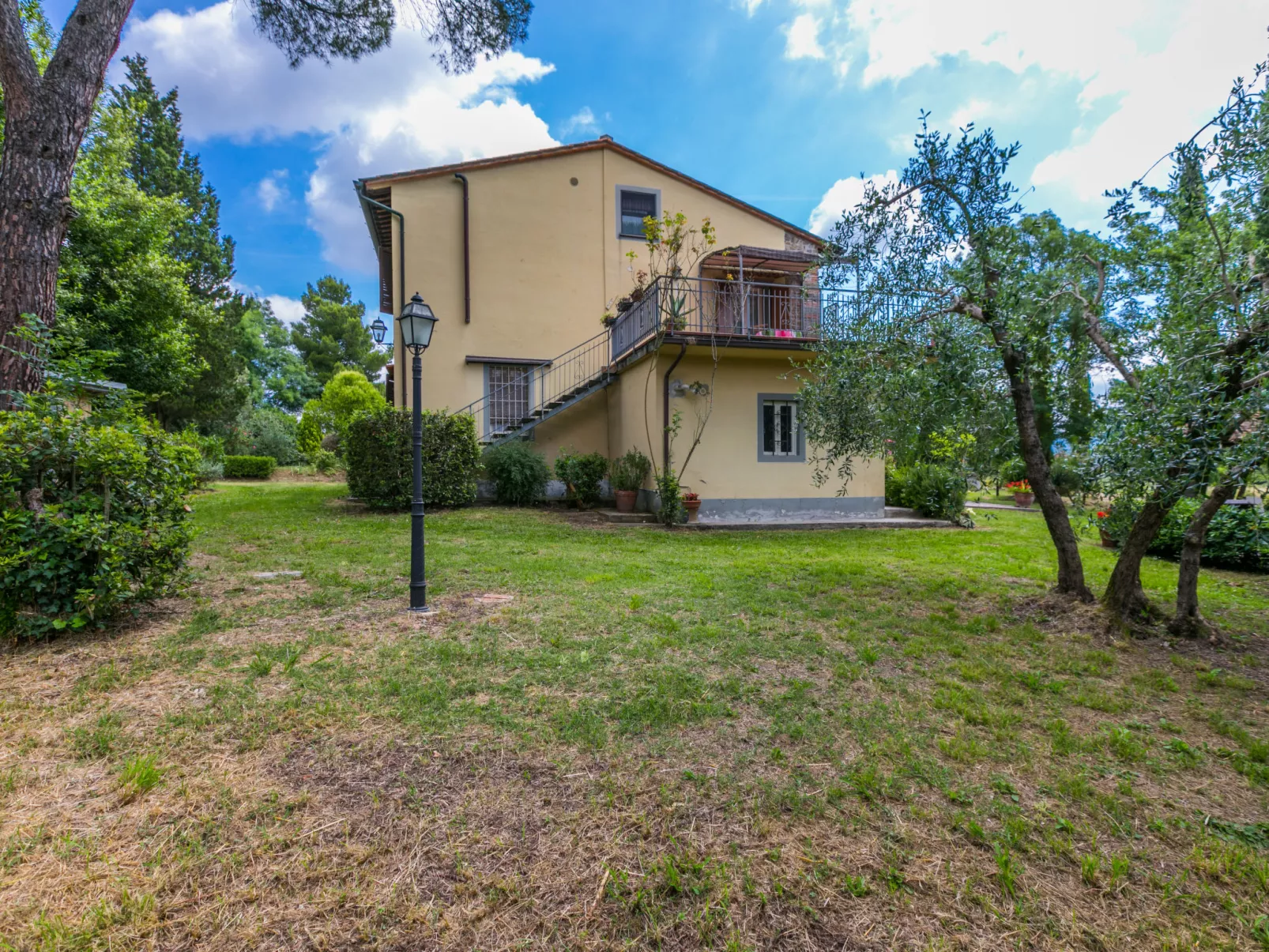 Tenuta La Colonna-Outside
