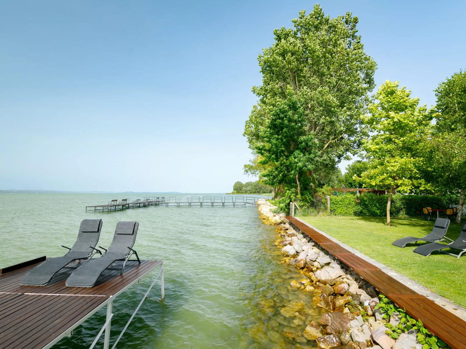 Lakefront 1-Inside
