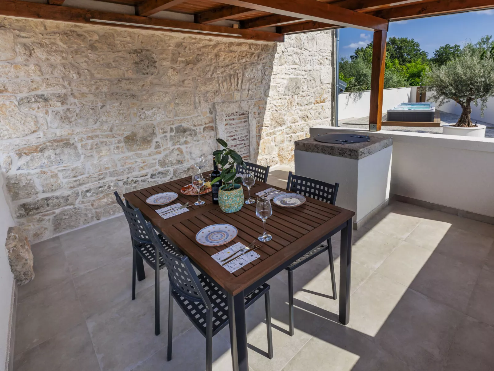 Villa Lucky-Outside