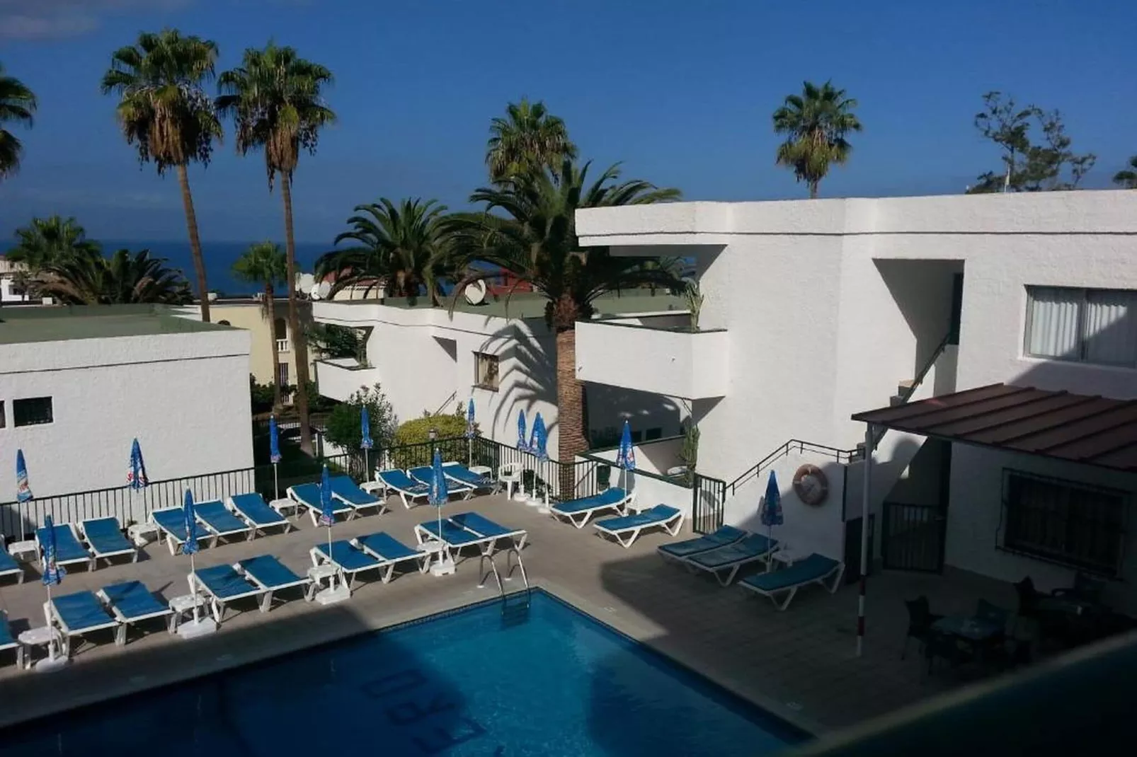 Studio El Sombrero-View summer