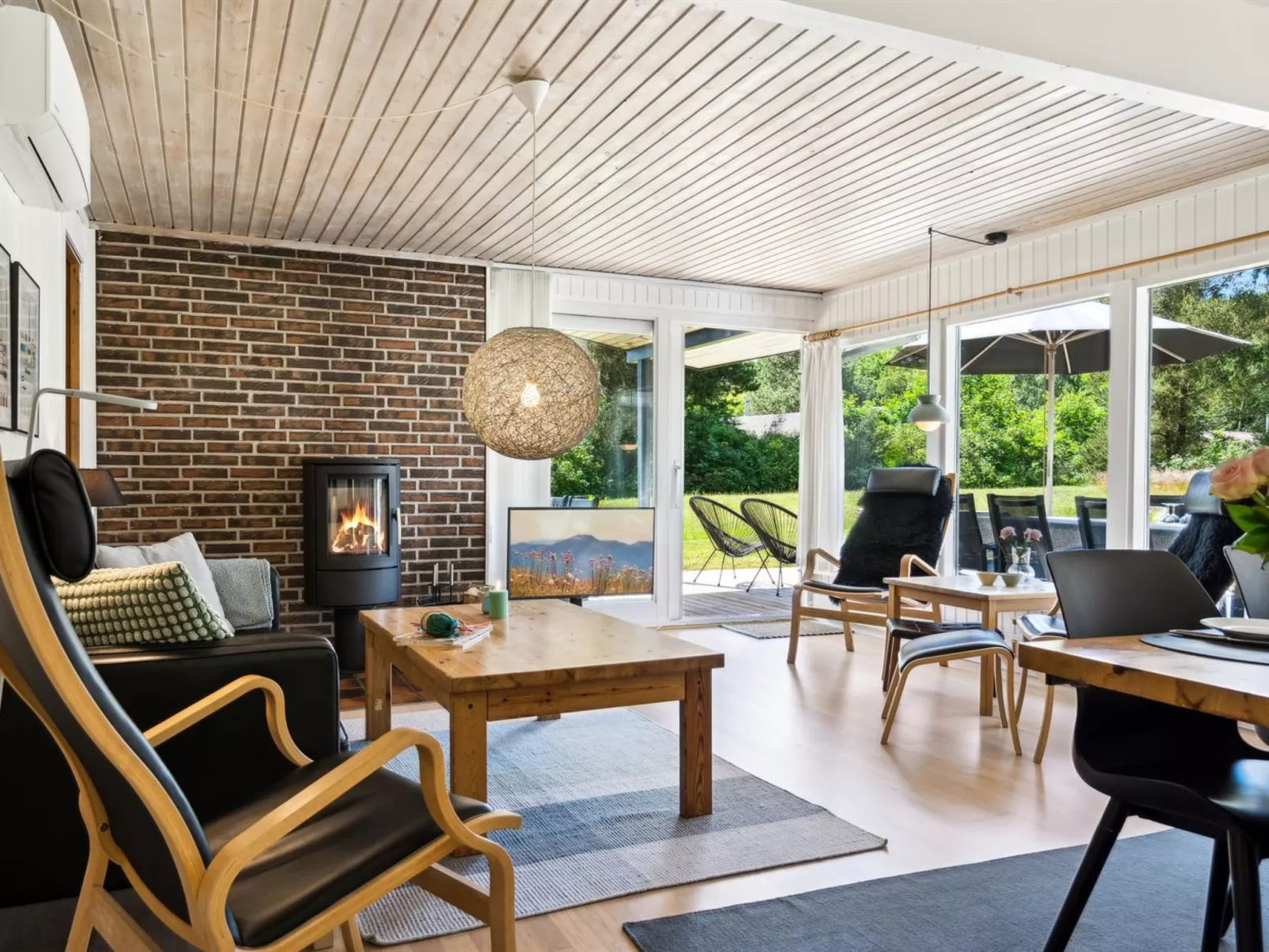 "Aleta" - 600m from the sea-Inside
