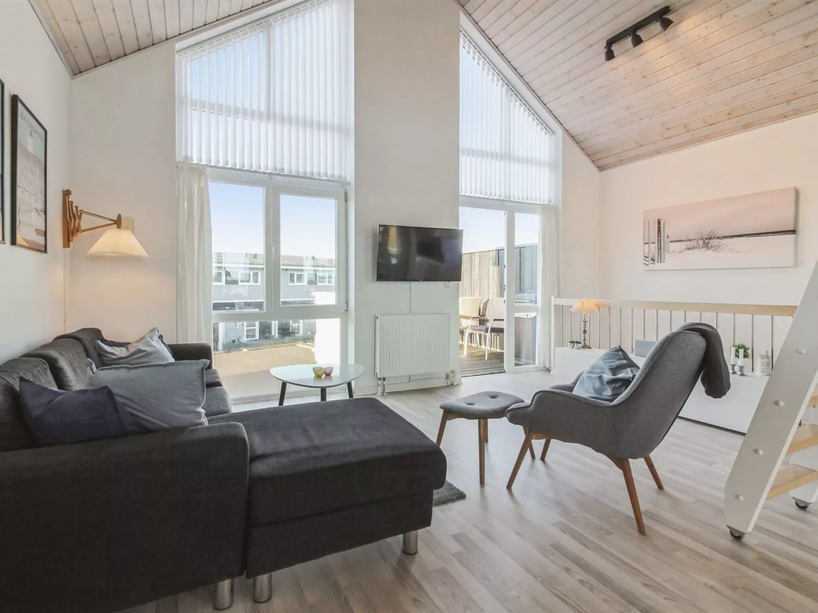 "Truls" - 700m from the sea-Inside